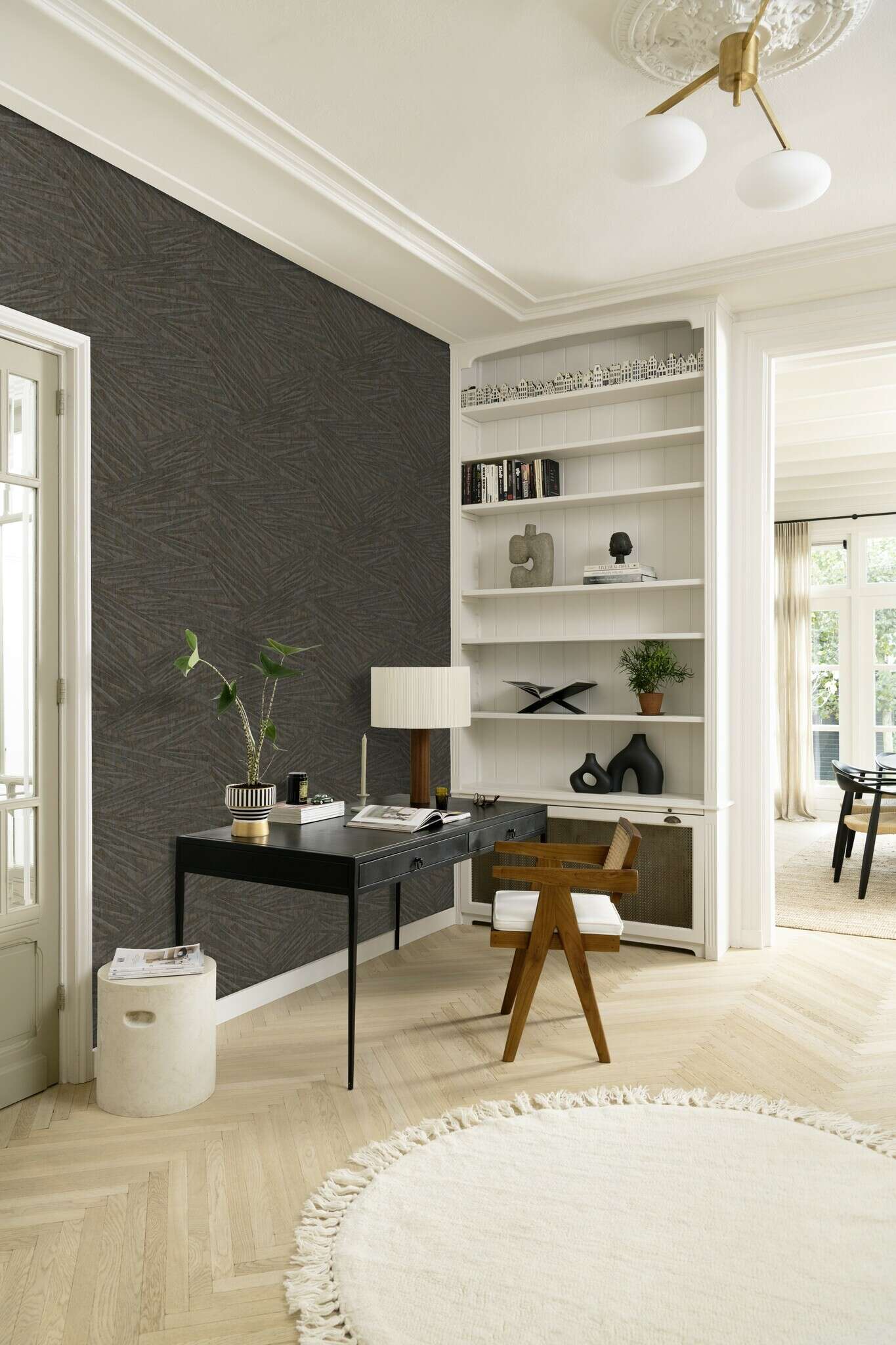 10-608366 Raumsituationen 2 Room with Graphic wallpaper with three-dimensional rods