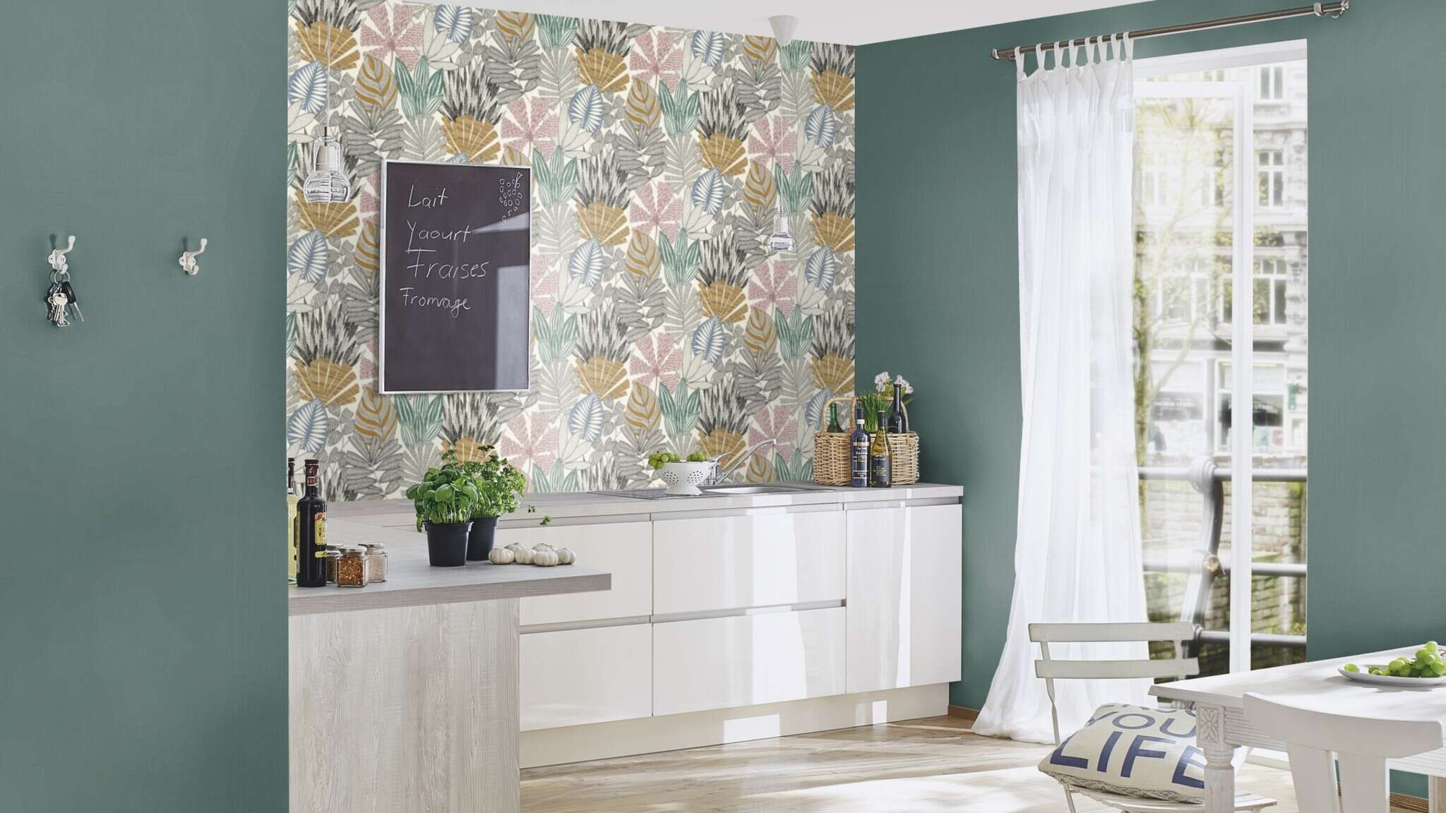 10-868258 Raumsituationen 2 Room with Imaginatively arranged leaves in various styles in Rolsa, green and blue