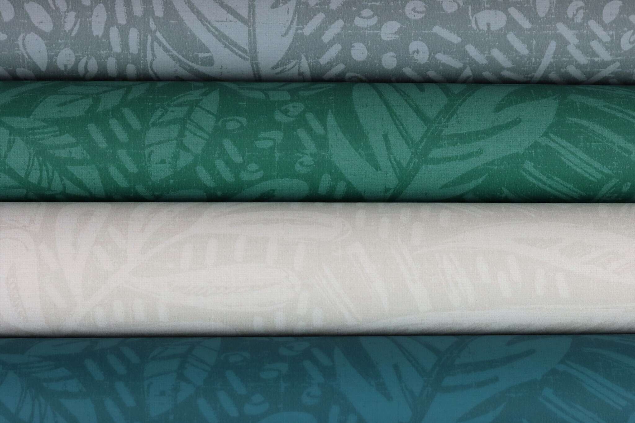 10-553024 Detailaufnahmen 1 Leaves non-woven wallpaper in green-grey 553024