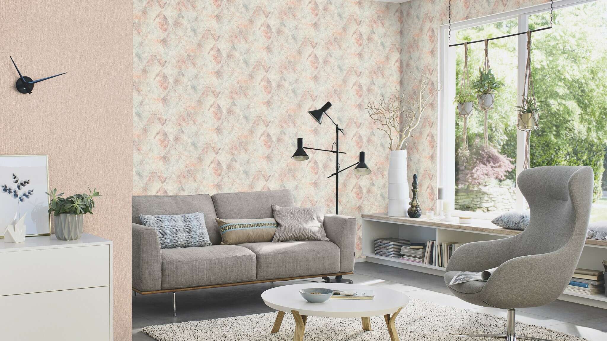 10-507362 Raumsituationen 2 Room with Wallpaper with graphic diamonds