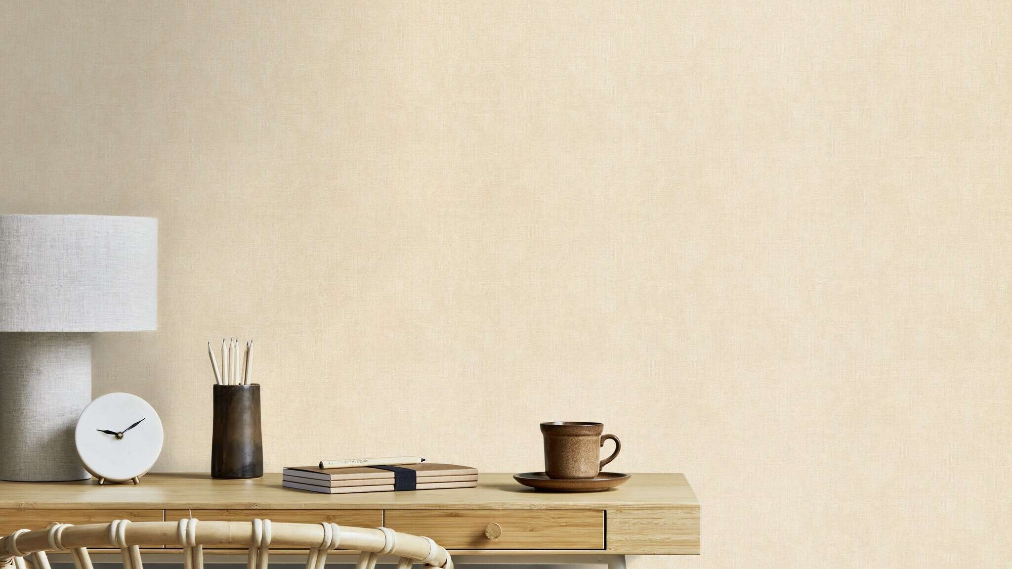 10-816136 Raumsituationen 5 Leinenstruktur Vliestapete in Beige #followusaround 816136