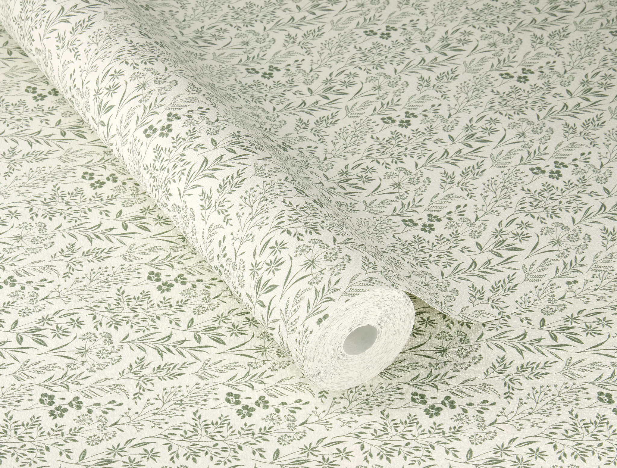 10-709353 Detailaufnahmen 1 Non-woven wallpaper in green-light cream Farmhouse 709353