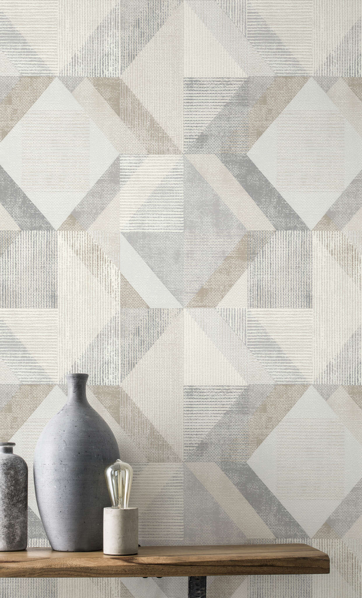 10-311921 Raumbilder 2 Raum mit Helle Tapete mit grafischem Muster in natürlichen Beige- und Grautönen, ideal für minimalistische Räume