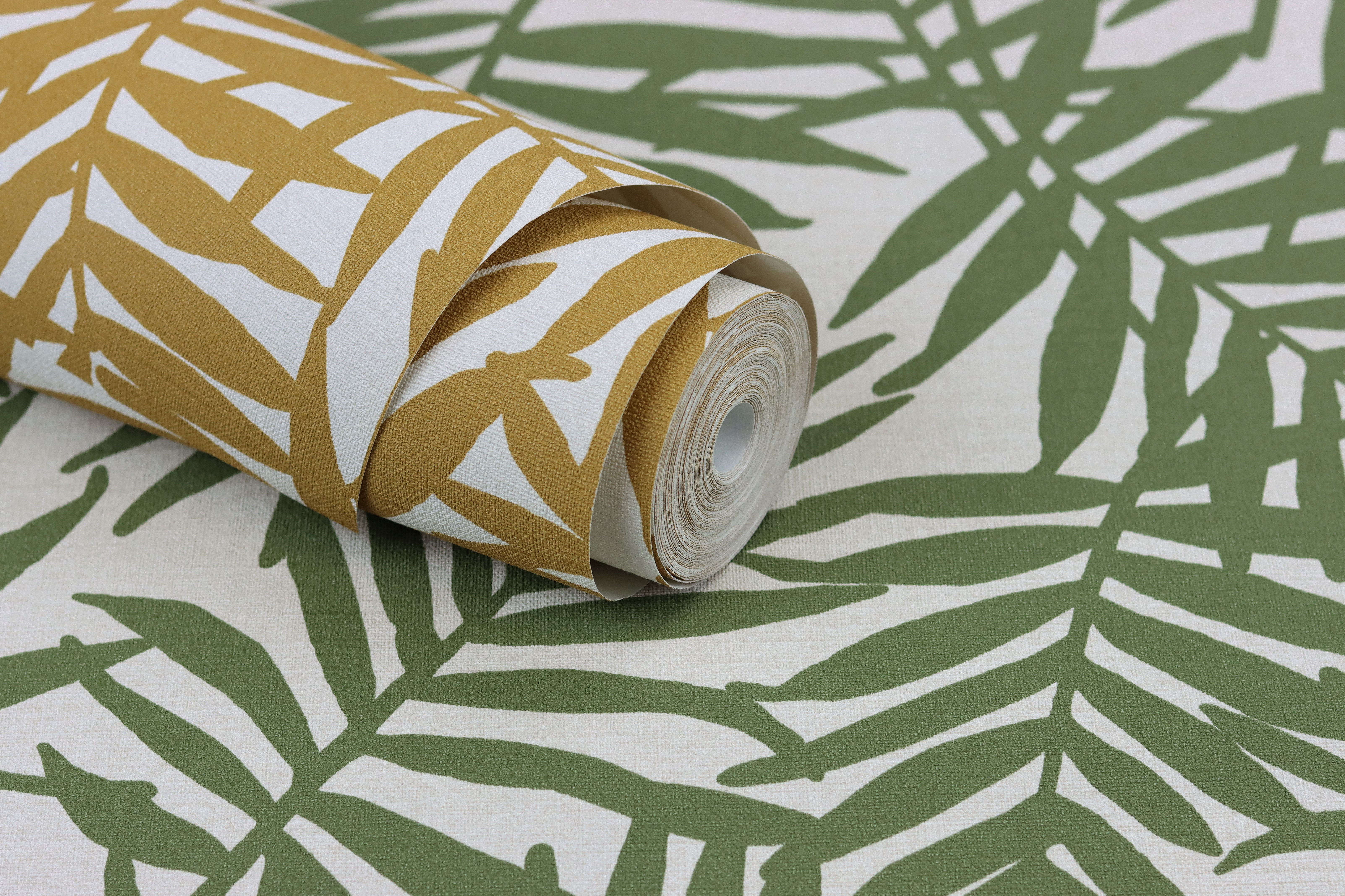 10-460209 Detailaufnahmen 1 Non-woven wallpaper in green-reed green Selection vinyl/non-woven 460209