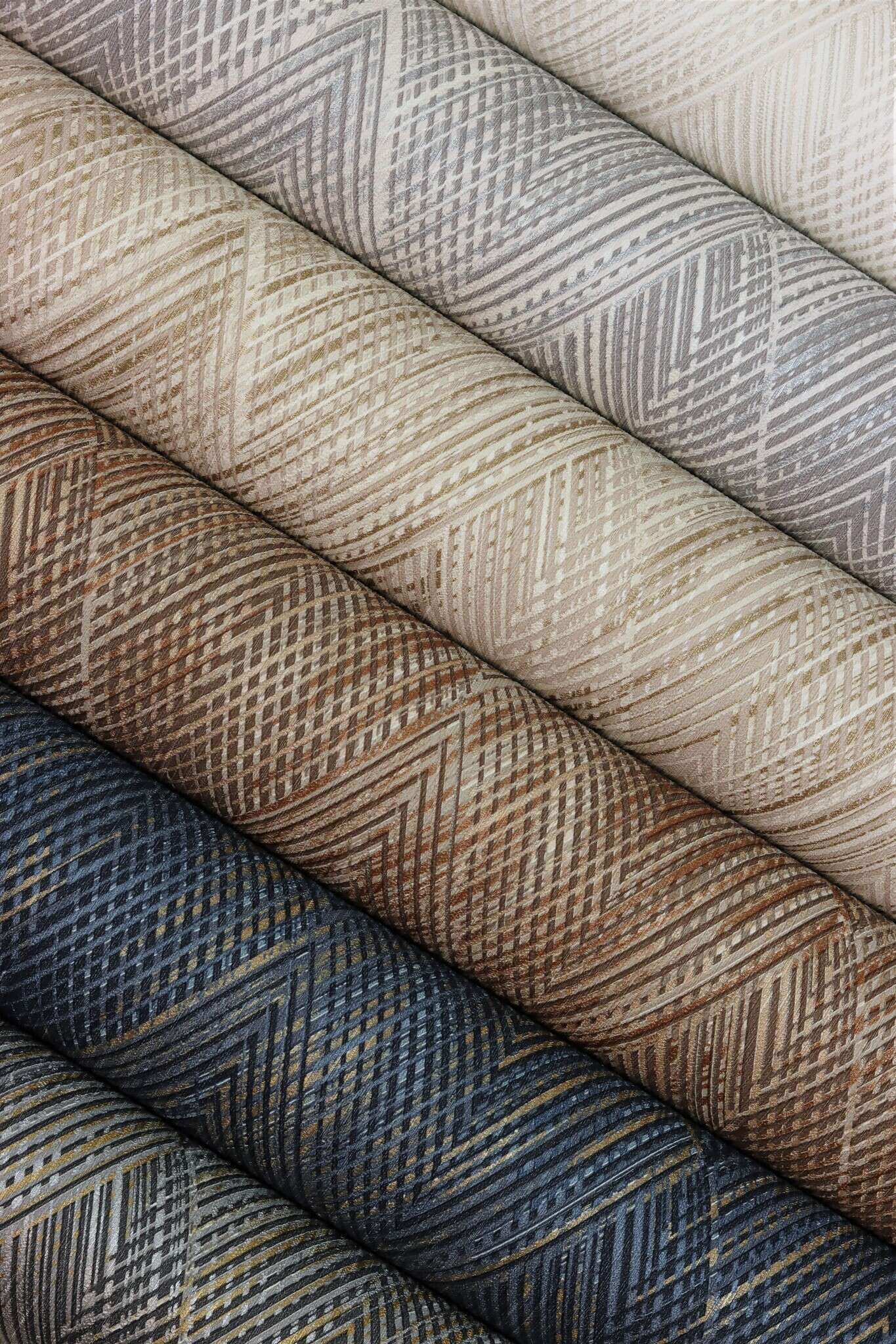 10-844108 Detailaufnahmen 4 Detailbild von Tapete mit Zick-Zack Rauten und diagonalen Linien