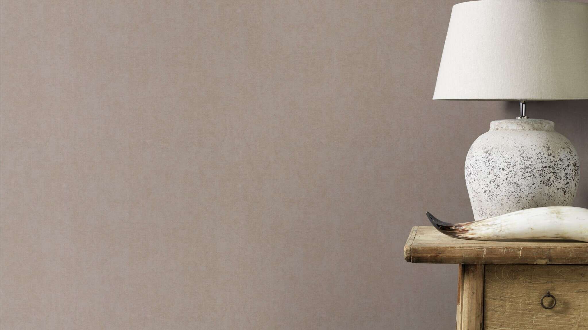 10-285116 Raumsituationen 2 Une chambre avec Papier peint subtil avec une texture enduite dans un brun moyen chaud