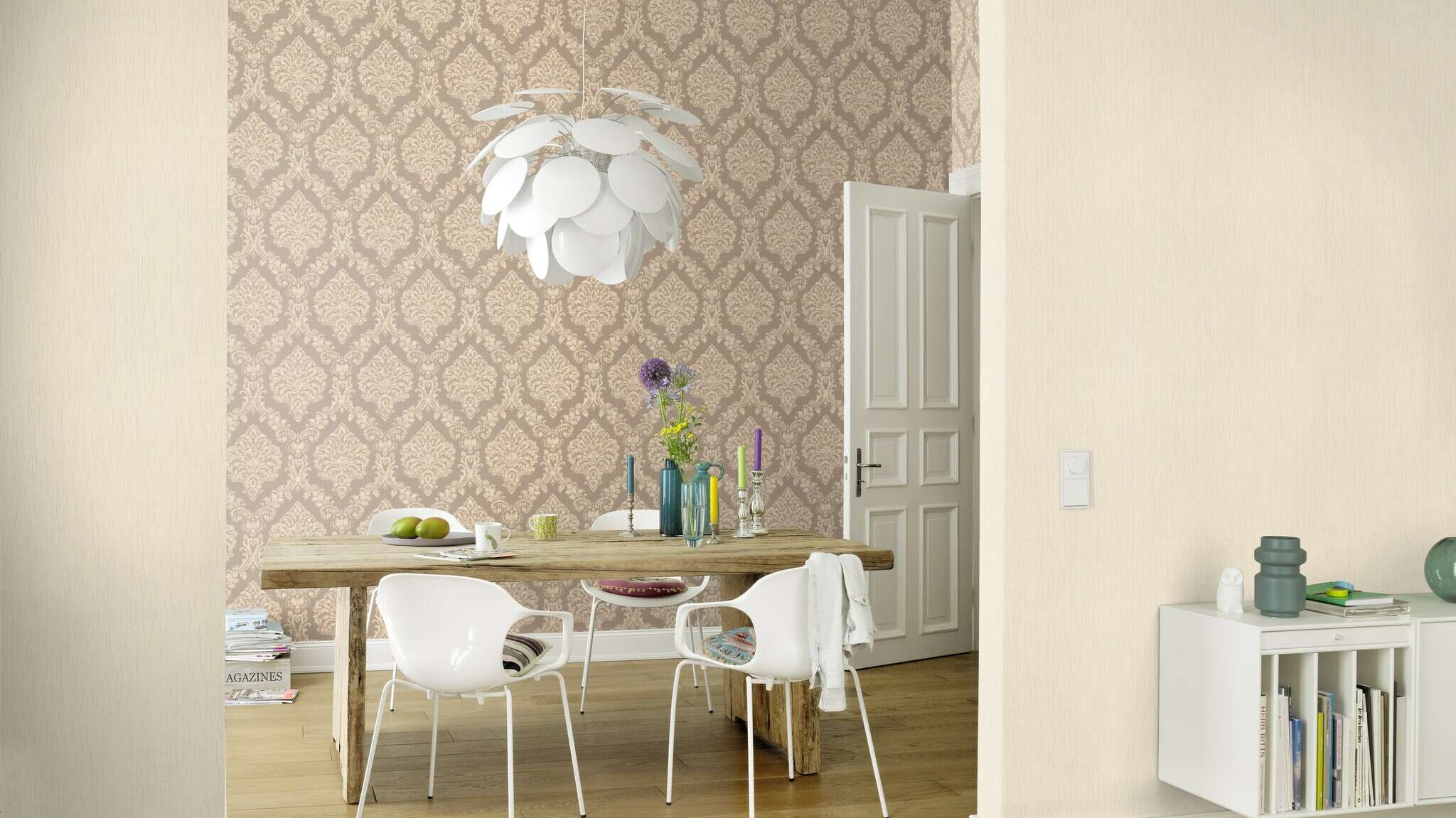 10-539257 Raumsituationen 2 Non-woven wallpaper in beige-red beige Selection vinyl/non-woven 539257