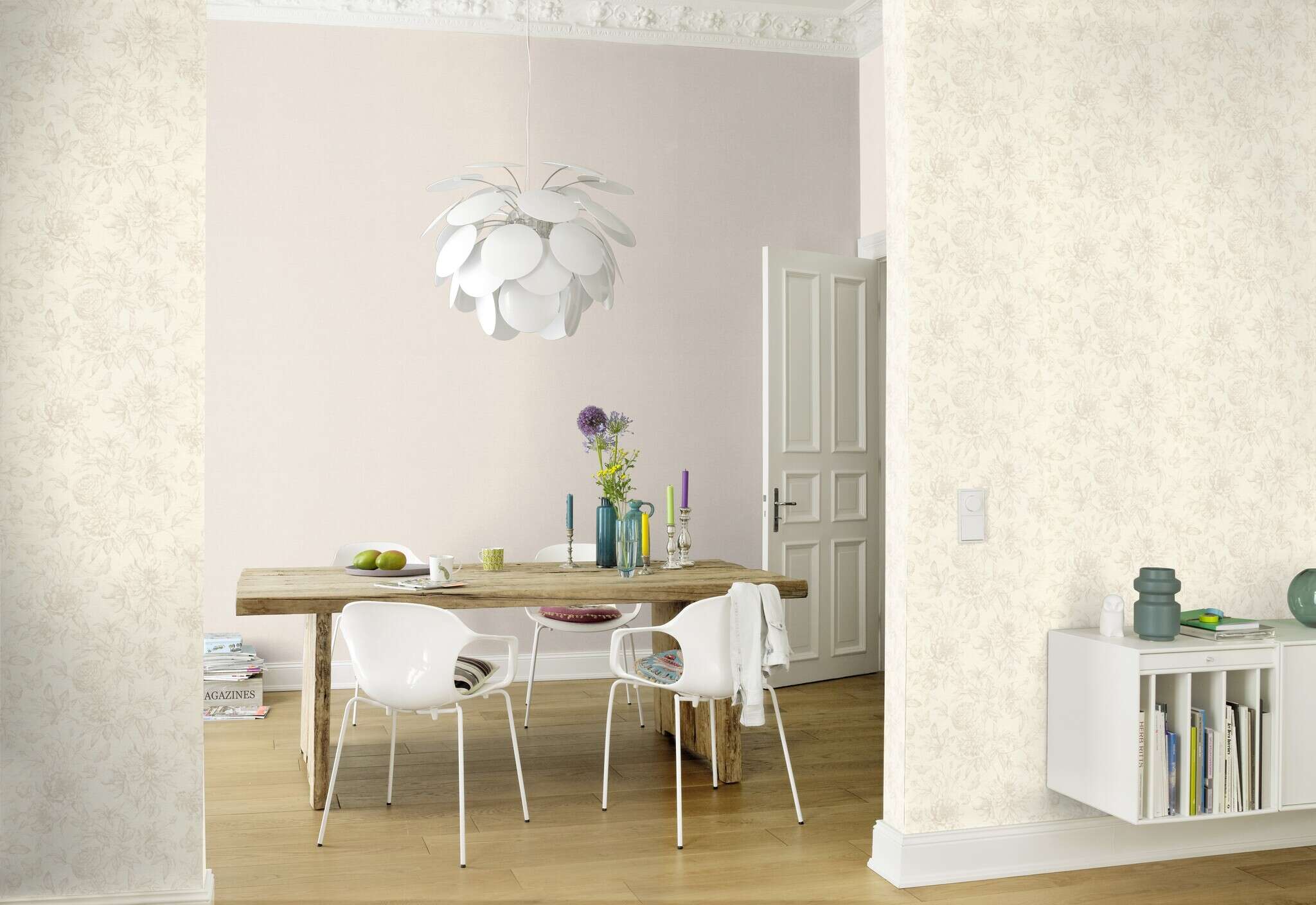 10-793932 Raumsituationen 5 Non-woven wallpaper in white Selection vinyl/non-woven 793932