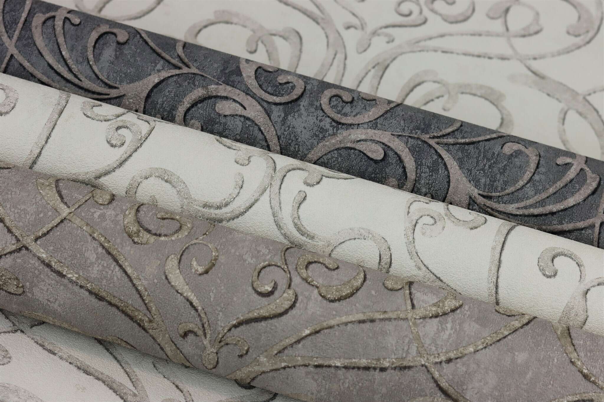 10-651621 Detailaufnahmen 4 Non-woven wallpaper in gray-medium gray Selection 651621