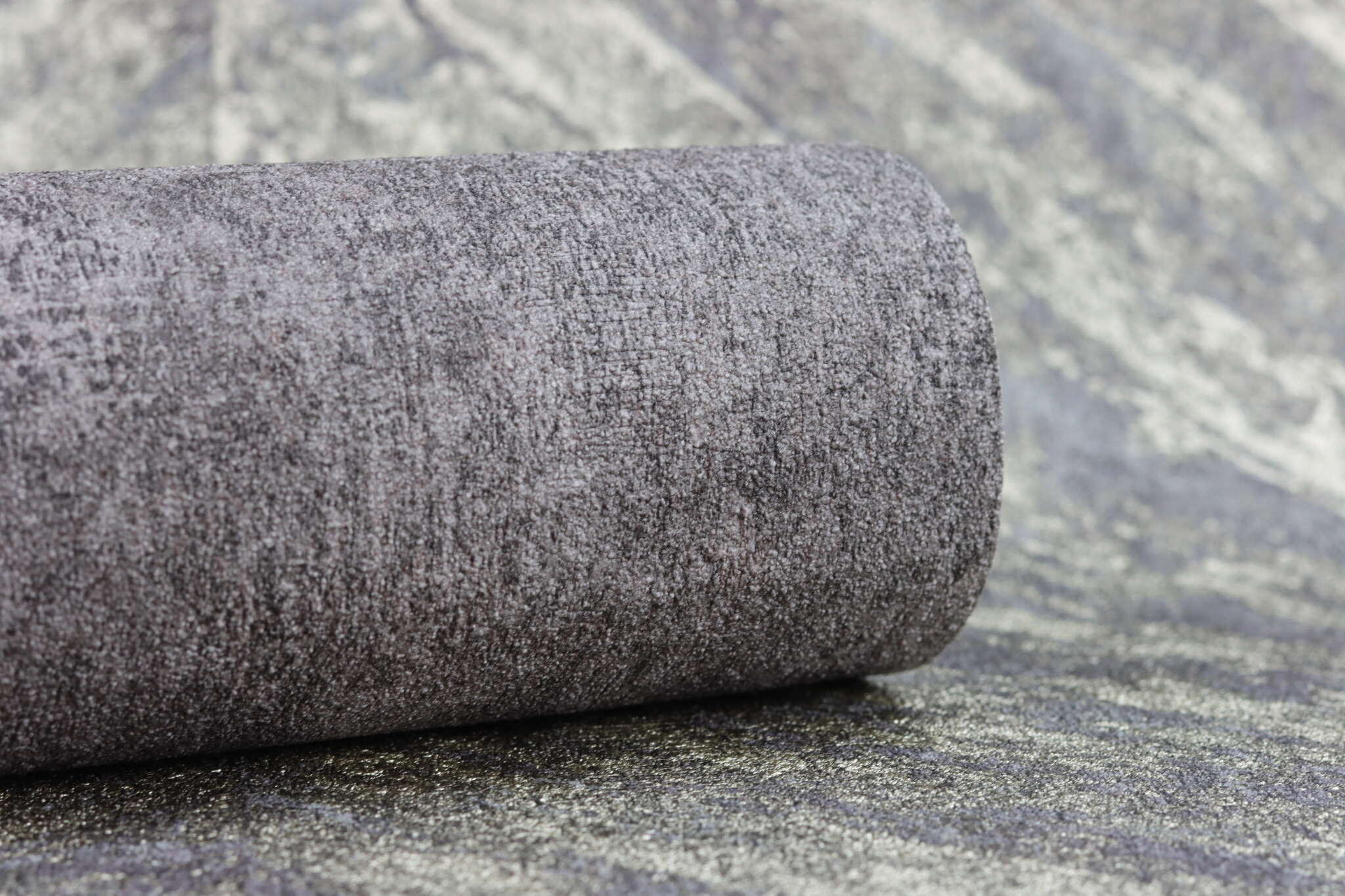 10-617559 Detailaufnahmen 15 Herringbone non-woven wallpaper in black slate Selection 617559