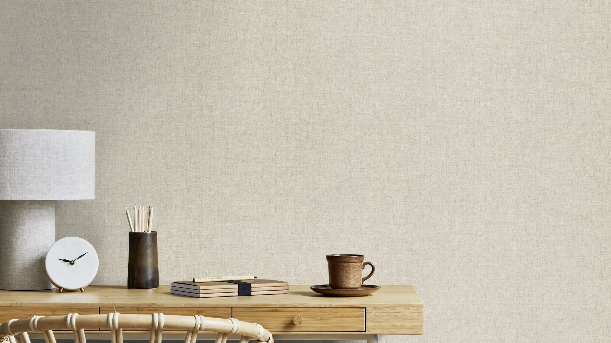 10-435696 Raumsituationen 1 Non-woven wallpaper with a textile look in grey - Noble Zen Nuno 435696