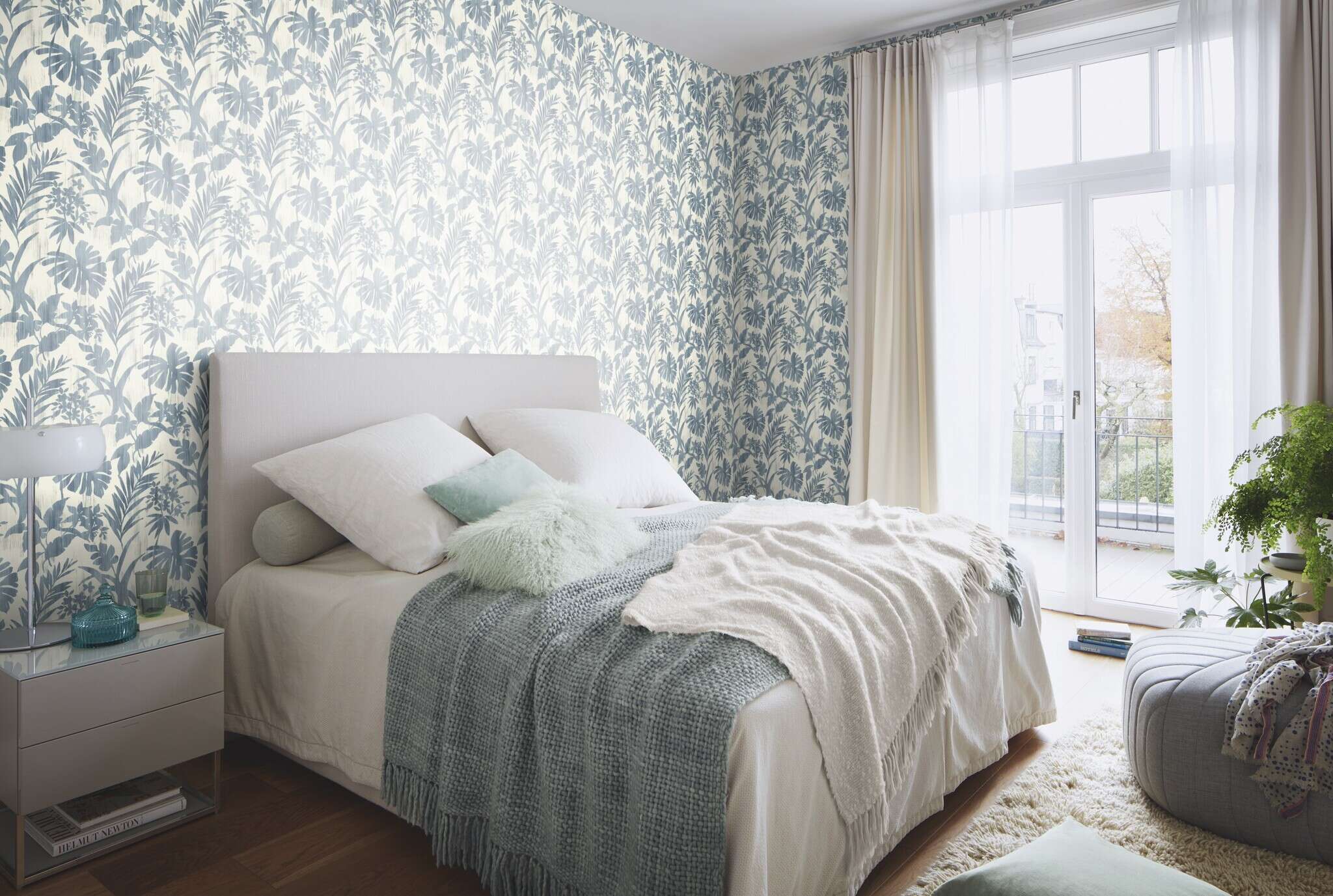 10-410563 Raumbilder 1 Non-woven wallpaper in blue Beachhouse 410563