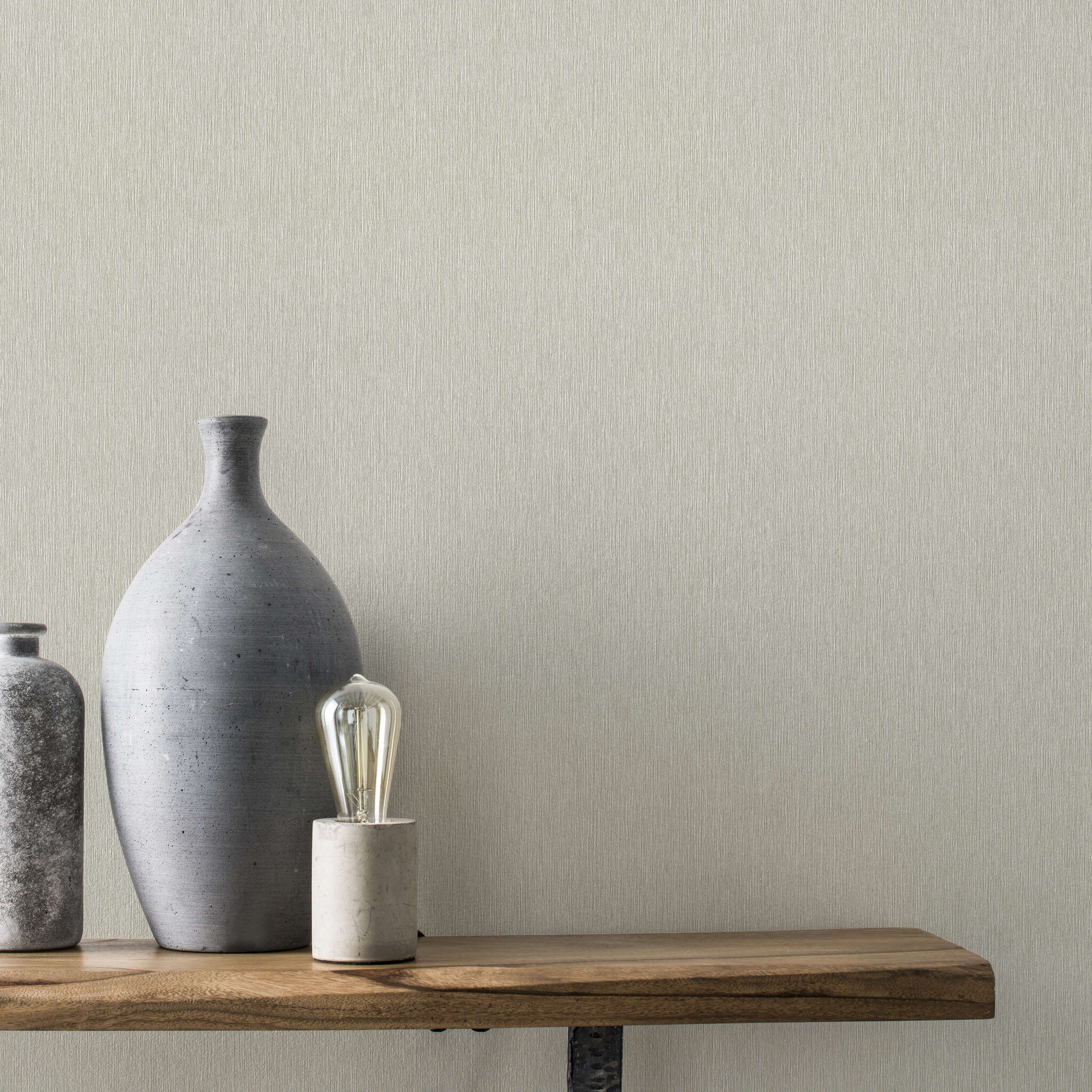 10-608663 Raumsituationen 1 Room with Single-colour wallpaper with thread texture