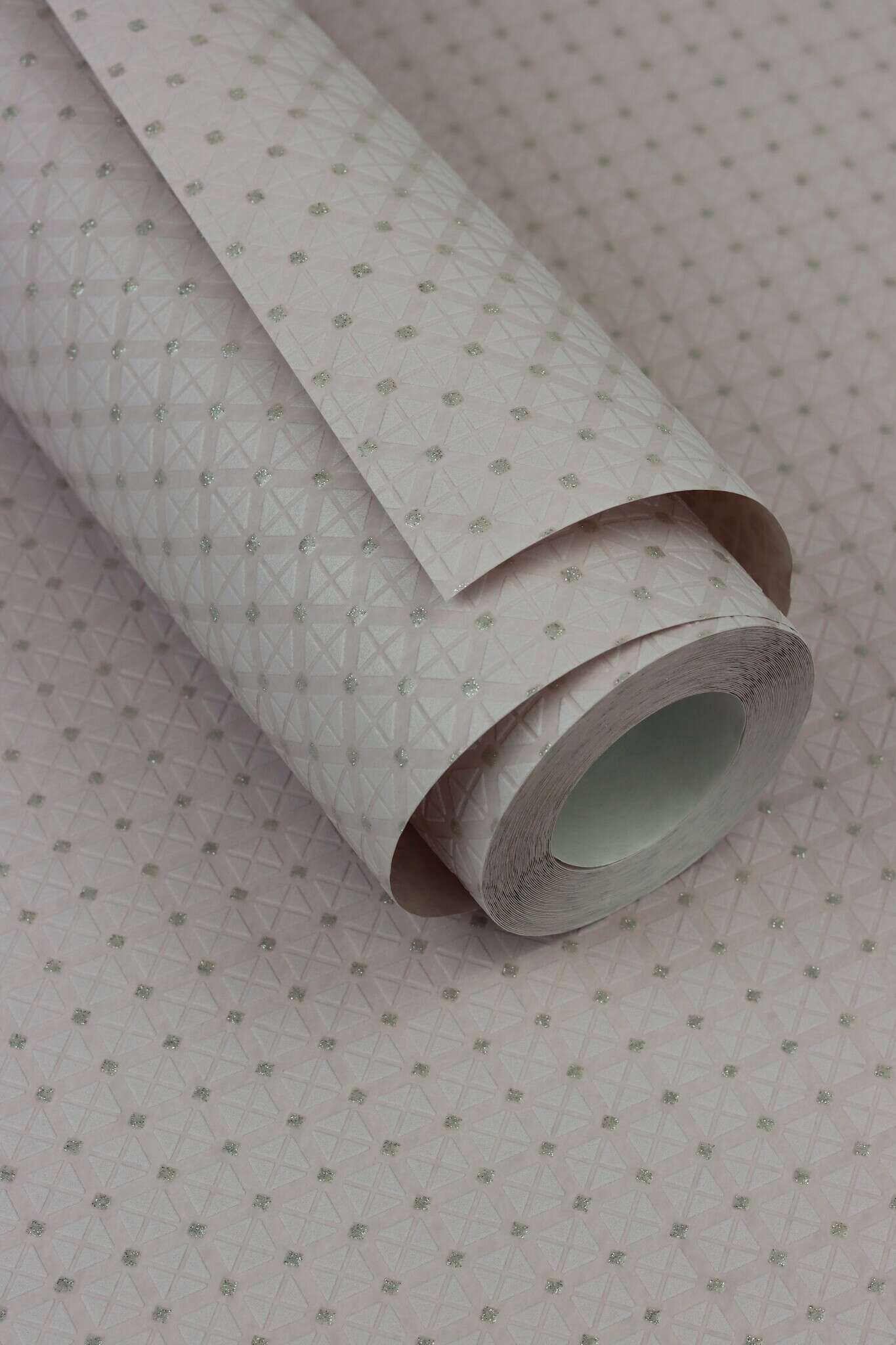 10-506778 Detailaufnahmen 15 Check non-woven wallpaper in pink-pale pink Selection 506778