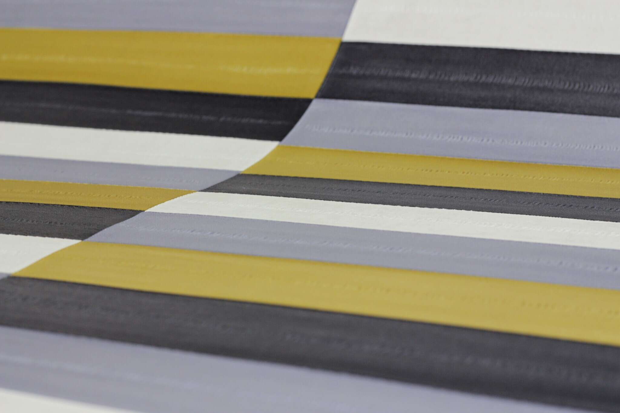 10-418729 Detailaufnahmen 2 Leather-look non-woven wallpaper in yellow-ochre Selection 418729