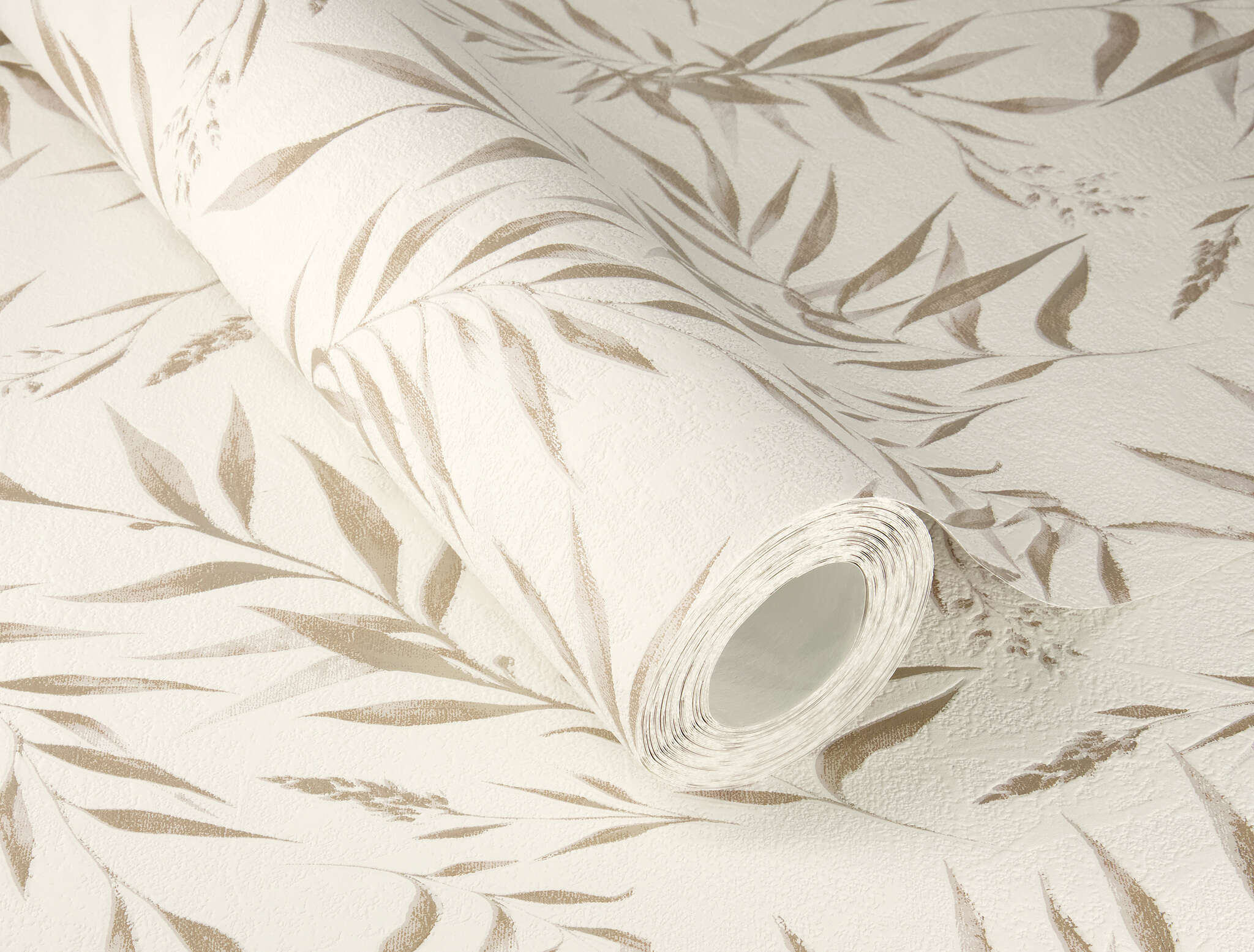 10-320725 Detailaufnahmen 1 Non-woven wallpaper in beige Selection Relief/non-woven 320725