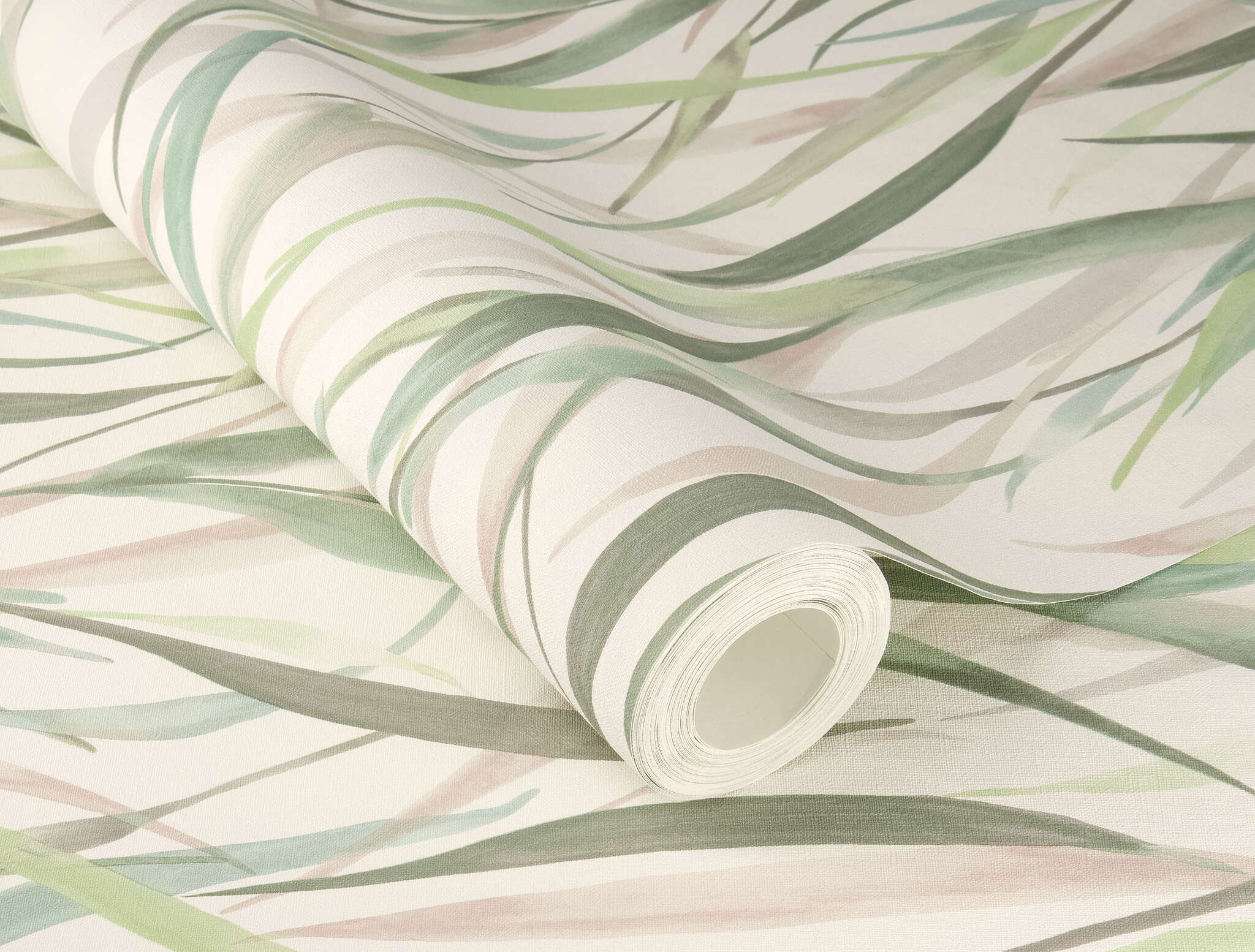 10-330212 Detailaufnahmen 1 Detailed image of Green watercolour grasses on a light background – a fresh, natural atmosphere for modern rooms.