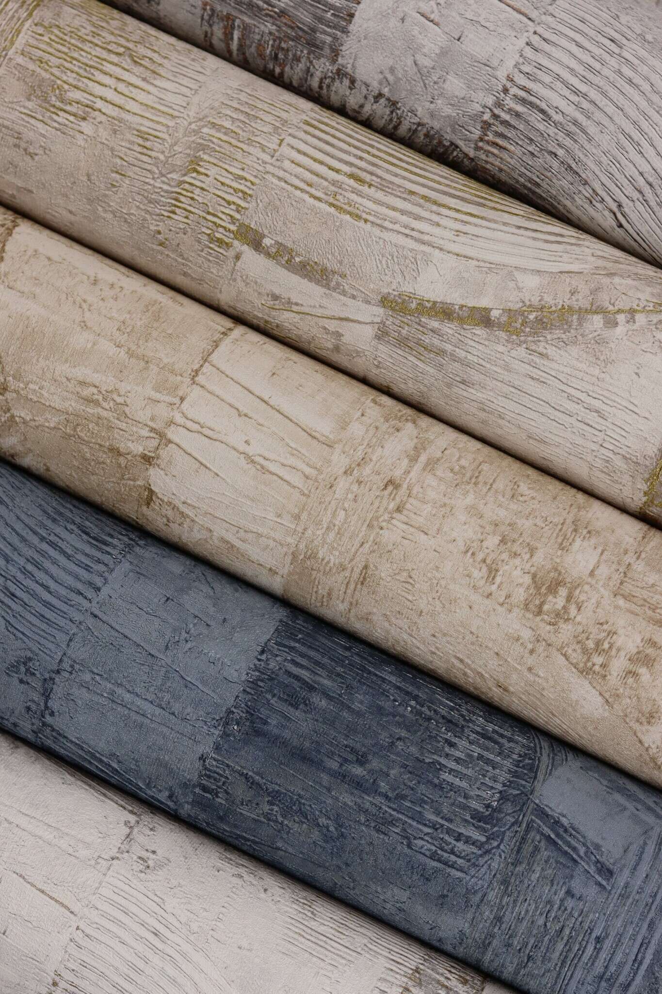10-554779 Detailaufnahmen 8 Detailed image of Graphic wallpaper with abstract shapes and embossed texture