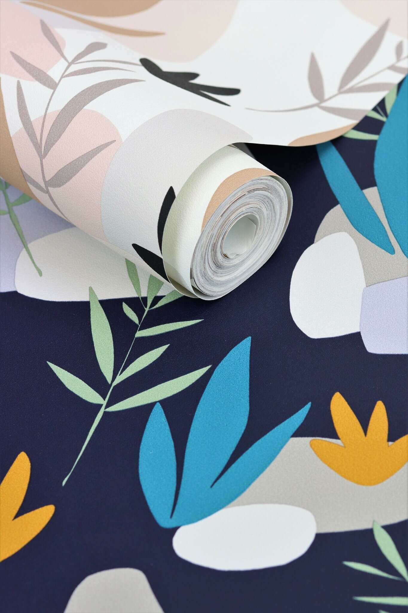 10-463453 Detailaufnahmen 2 Non-woven wallpaper in blue-night blue Selection vinyl/non-woven 463453