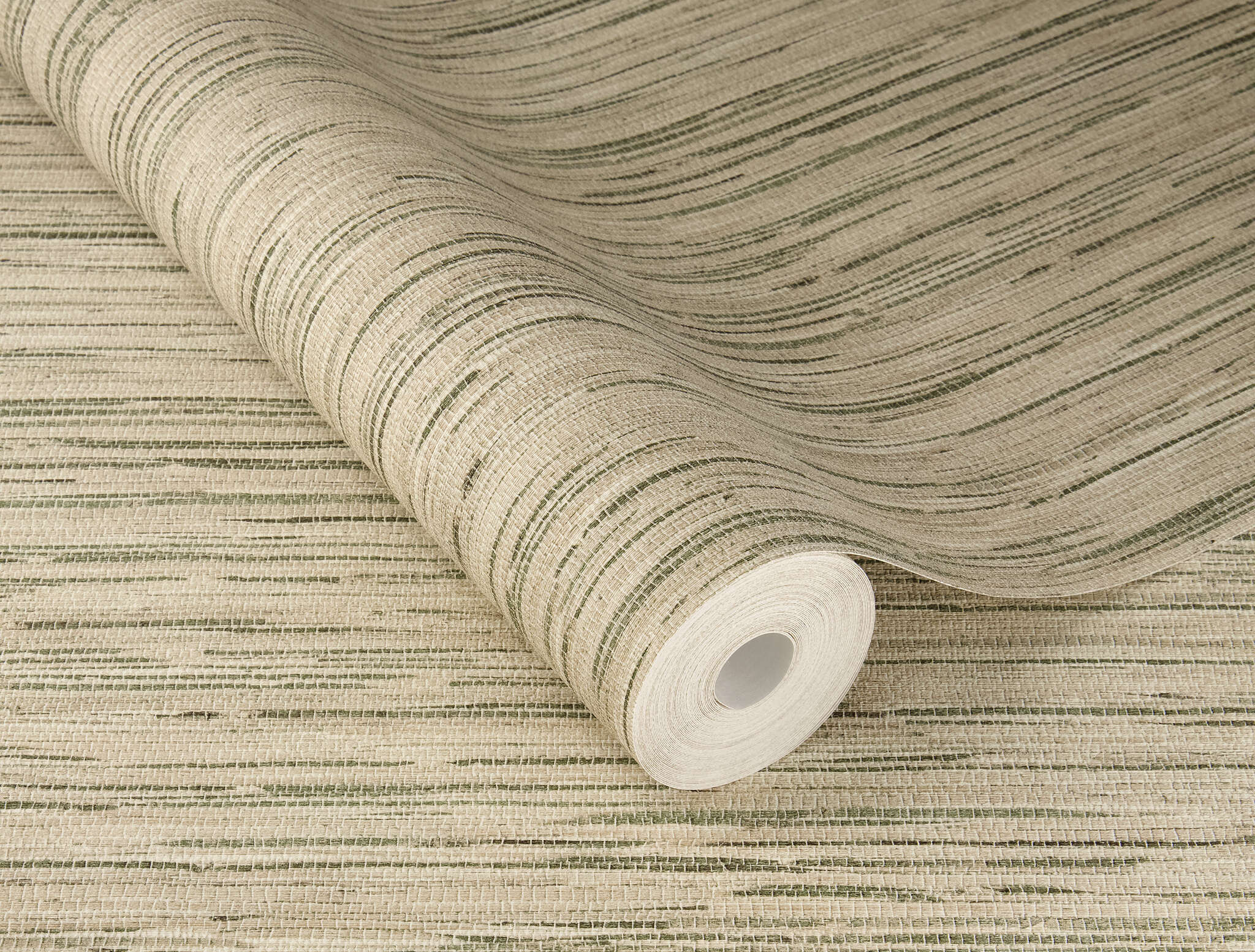10-435184 Detailaufnahmen 1 Non-woven wallpaper with woven texture in green and beige - Noble Zen Toki 435184