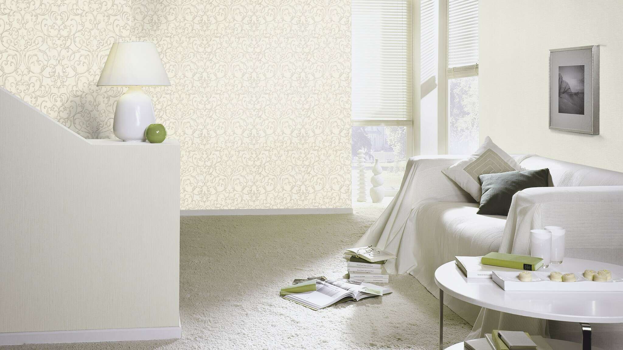 10-651607 Raumsituationen 2 Non-woven wallpaper in white-cream white Selection 651607