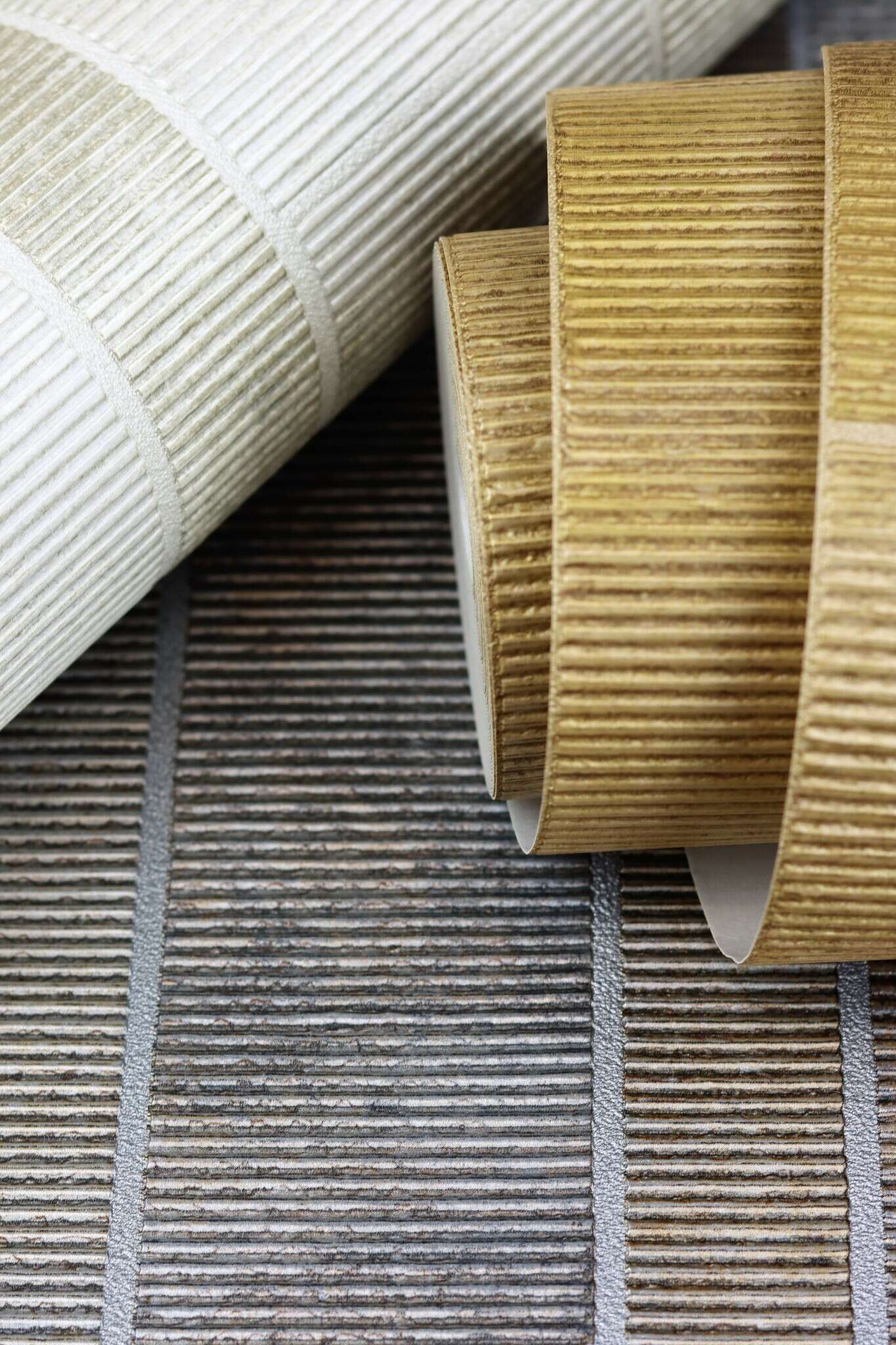 10-428216 Detailaufnahmen 4 Vliestapete in Grau-grau gold Selection 428216