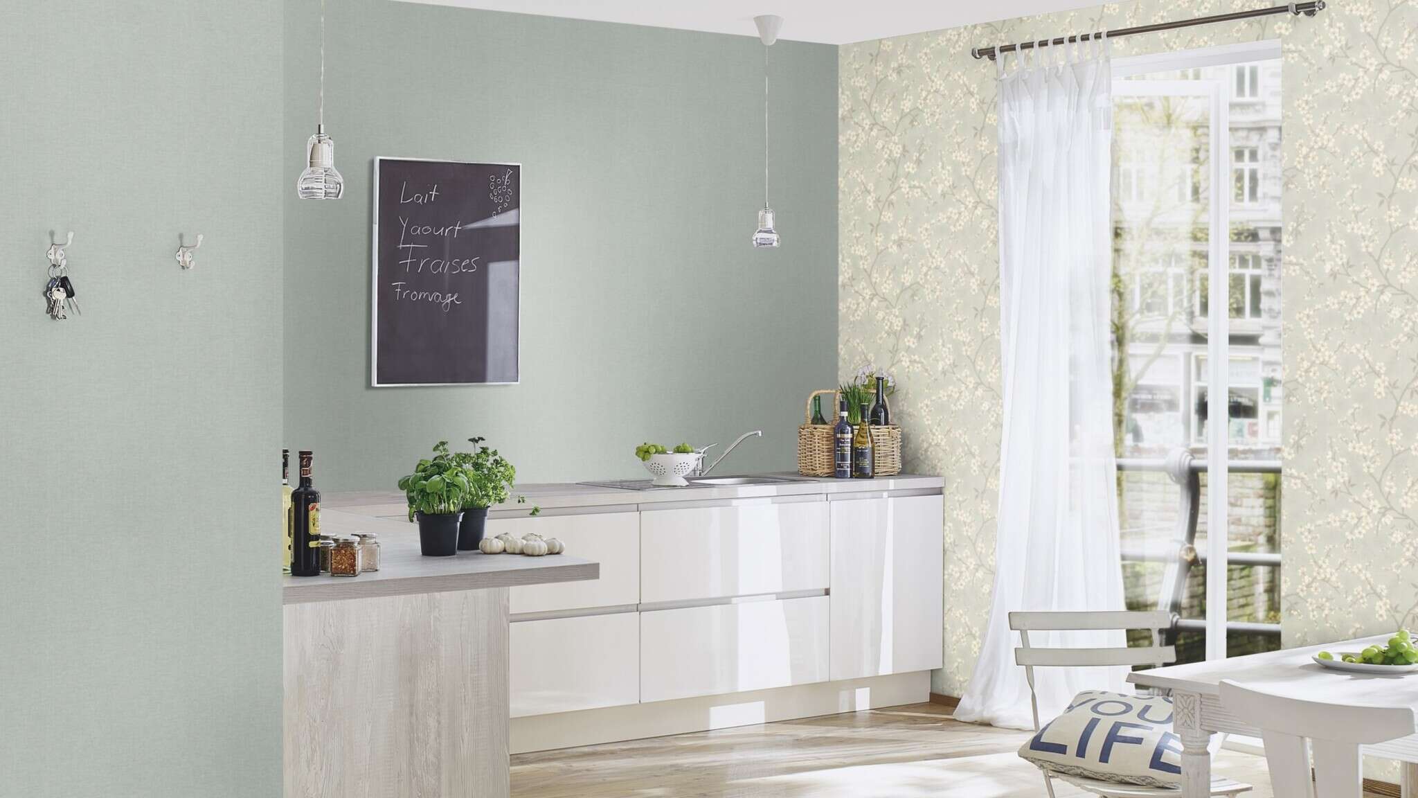 10-449822 Raumsituationen 2 Une chambre avec Papier peint gris clair avec une surface calme et un aspect textile.