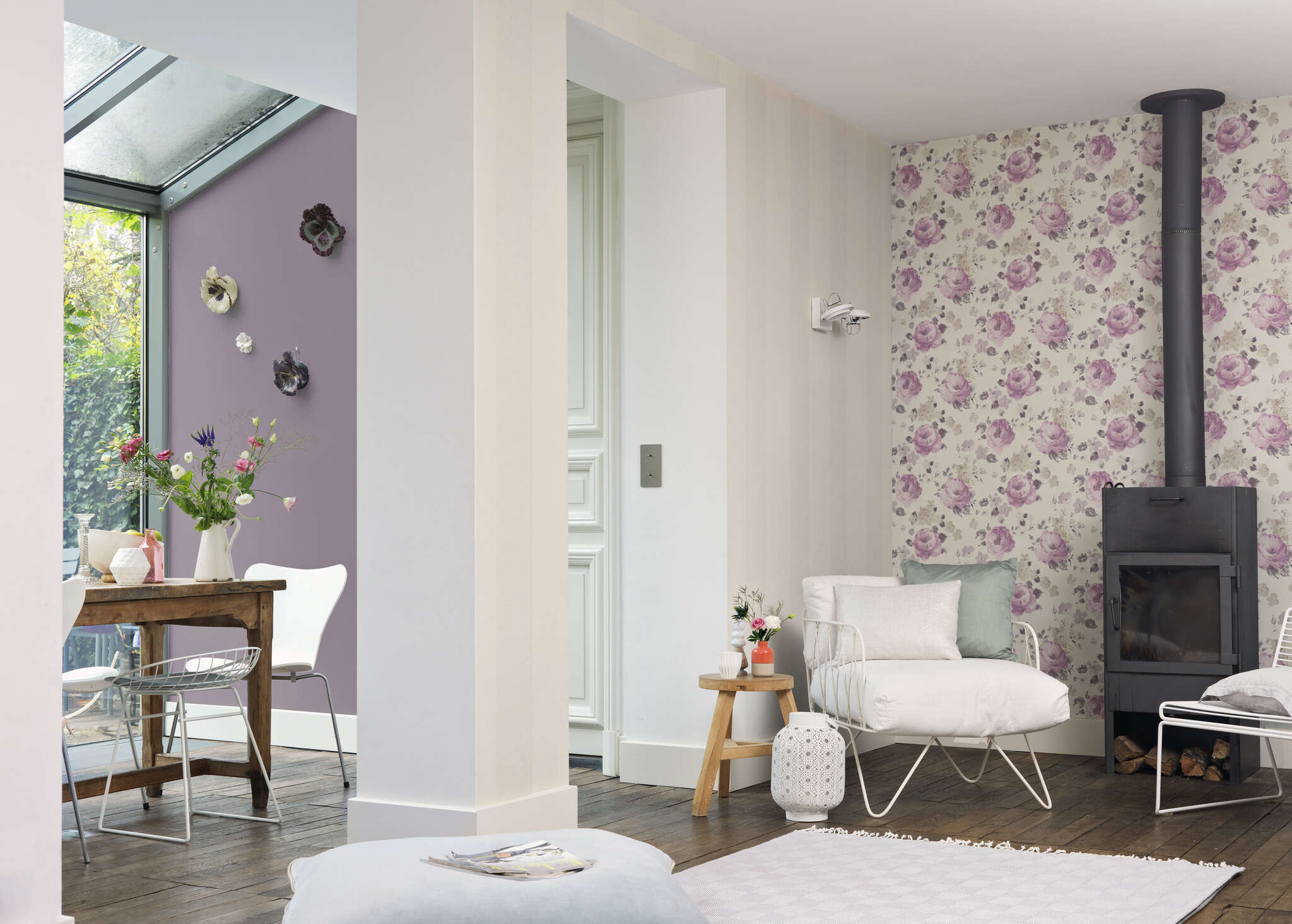 10-448535 Raumbilder 1 Textile look non-woven wallpaper in purple 448535