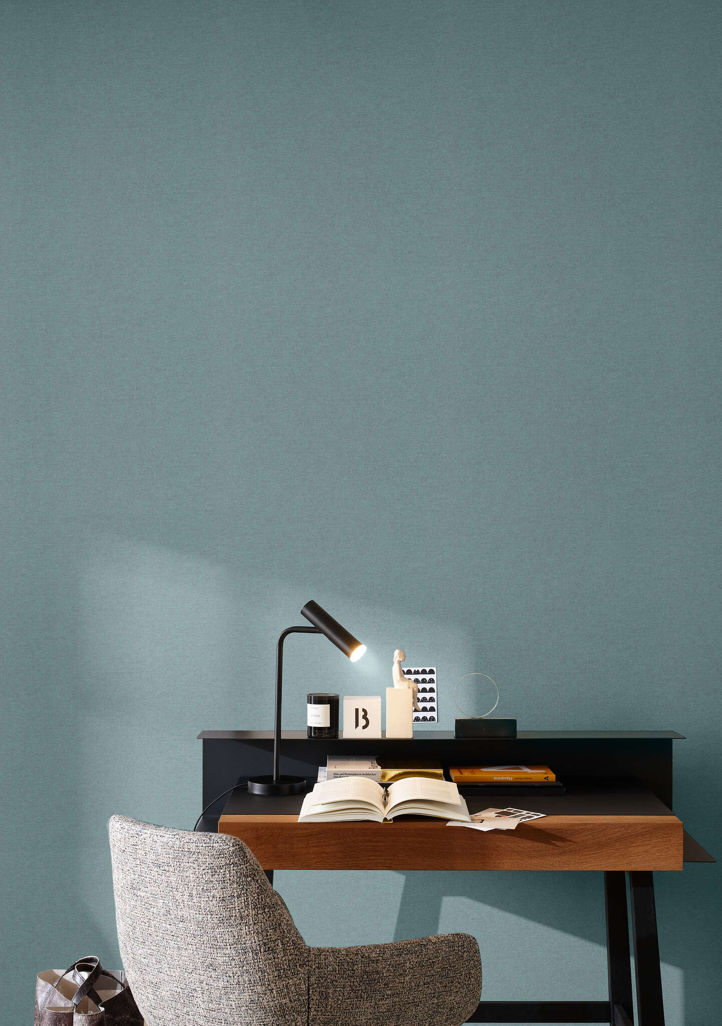 10-600230 Raumbilder 2 Room with Single-colour wallpaper with a woven look