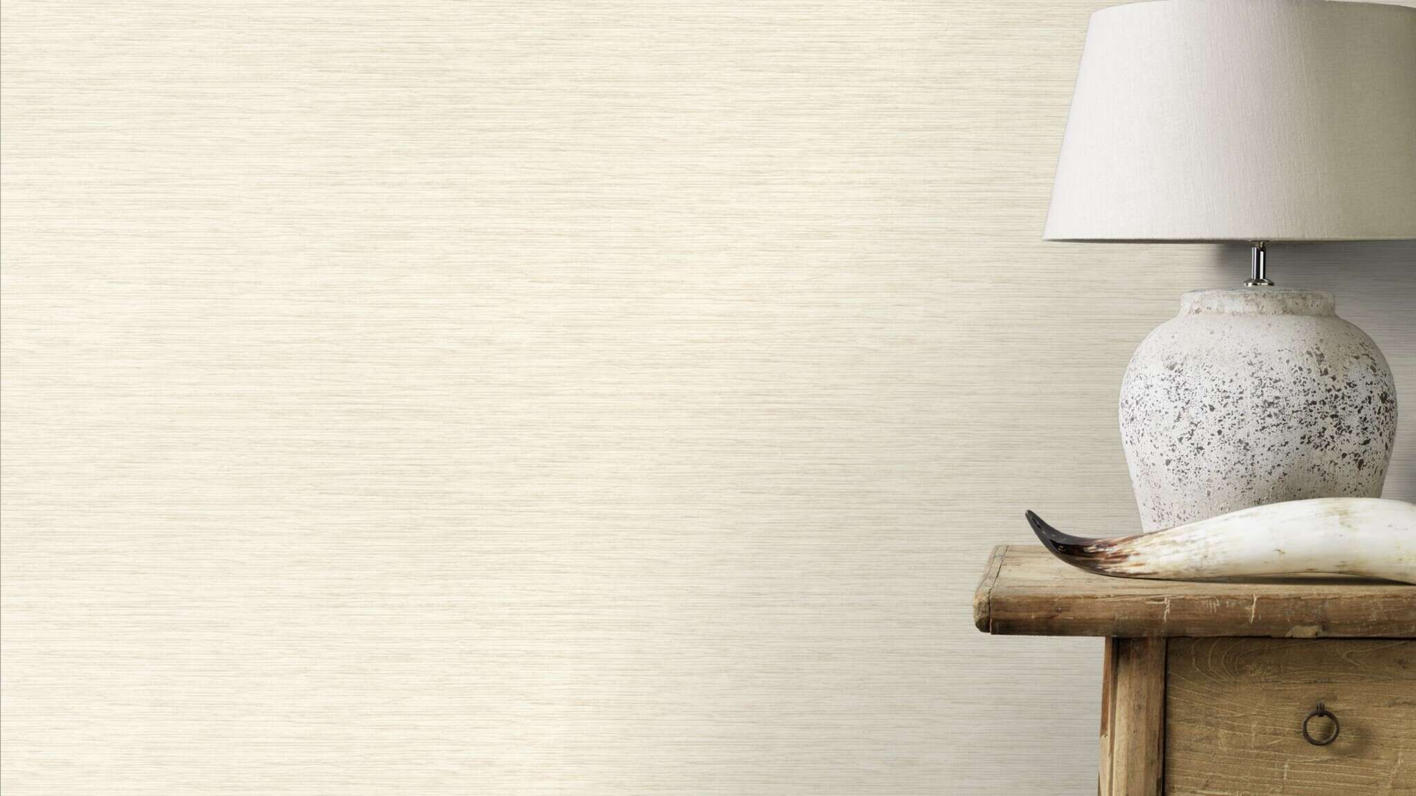 10-866452 Raumsituationen 1 Room with Single-colour wallpaper with wood effect