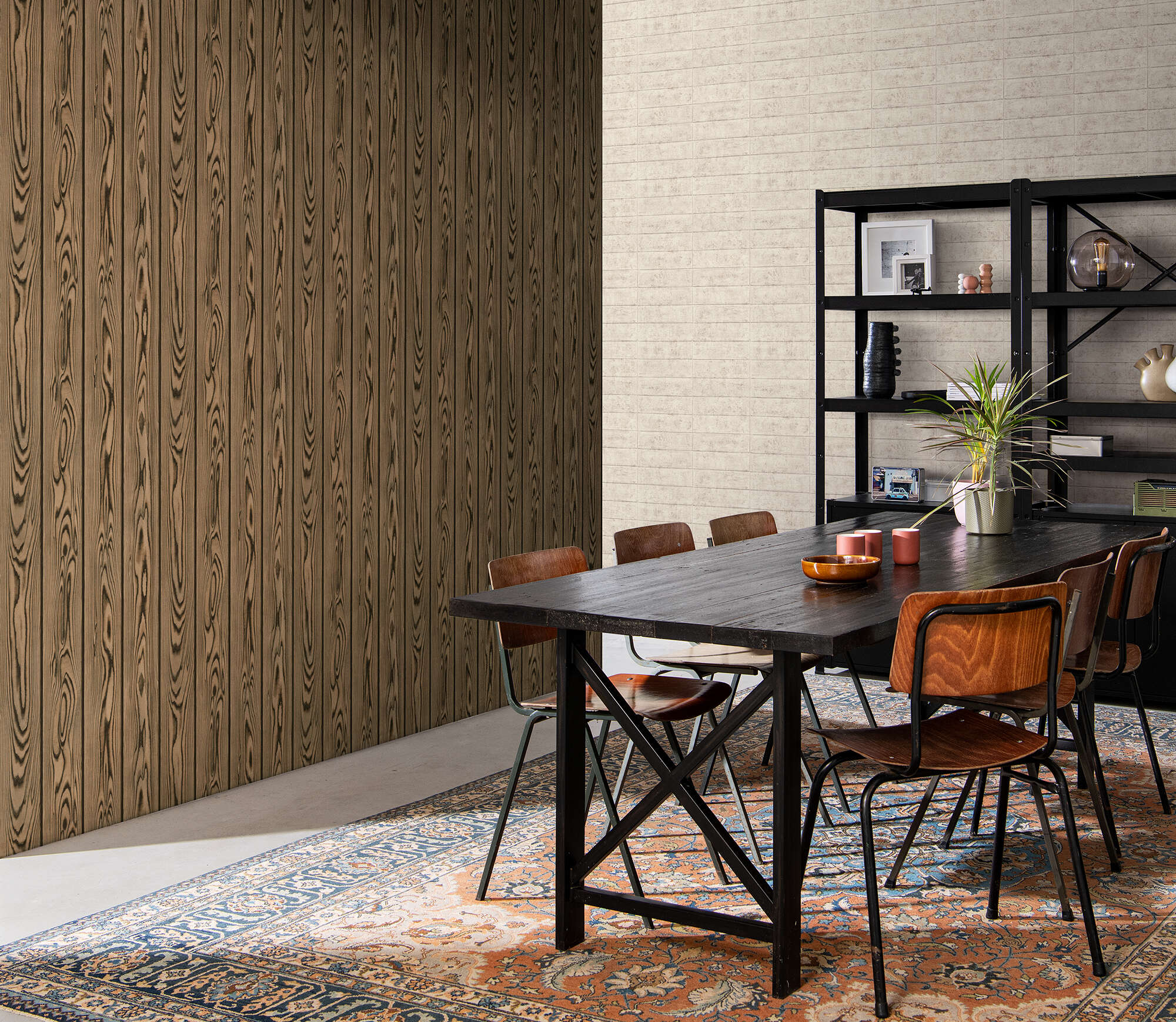 10-499520 Raumbilder 1 Room with Wallpaper with wooden beams