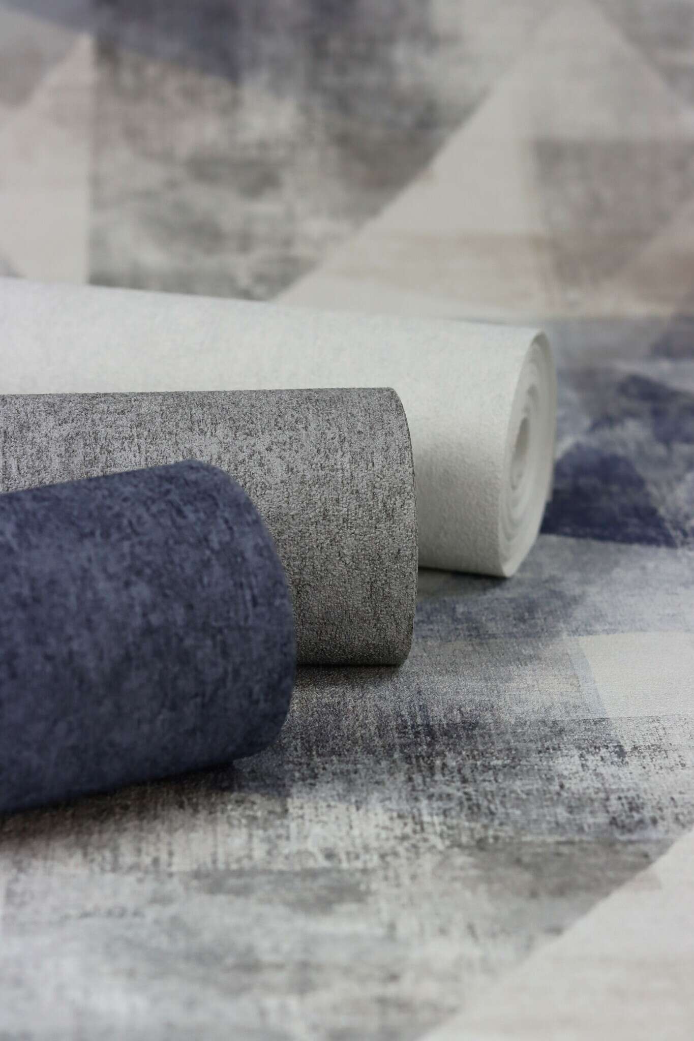 10-617122 Detailaufnahmen 22 Detailed image of Single-colour wallpaper with a rough plaster look