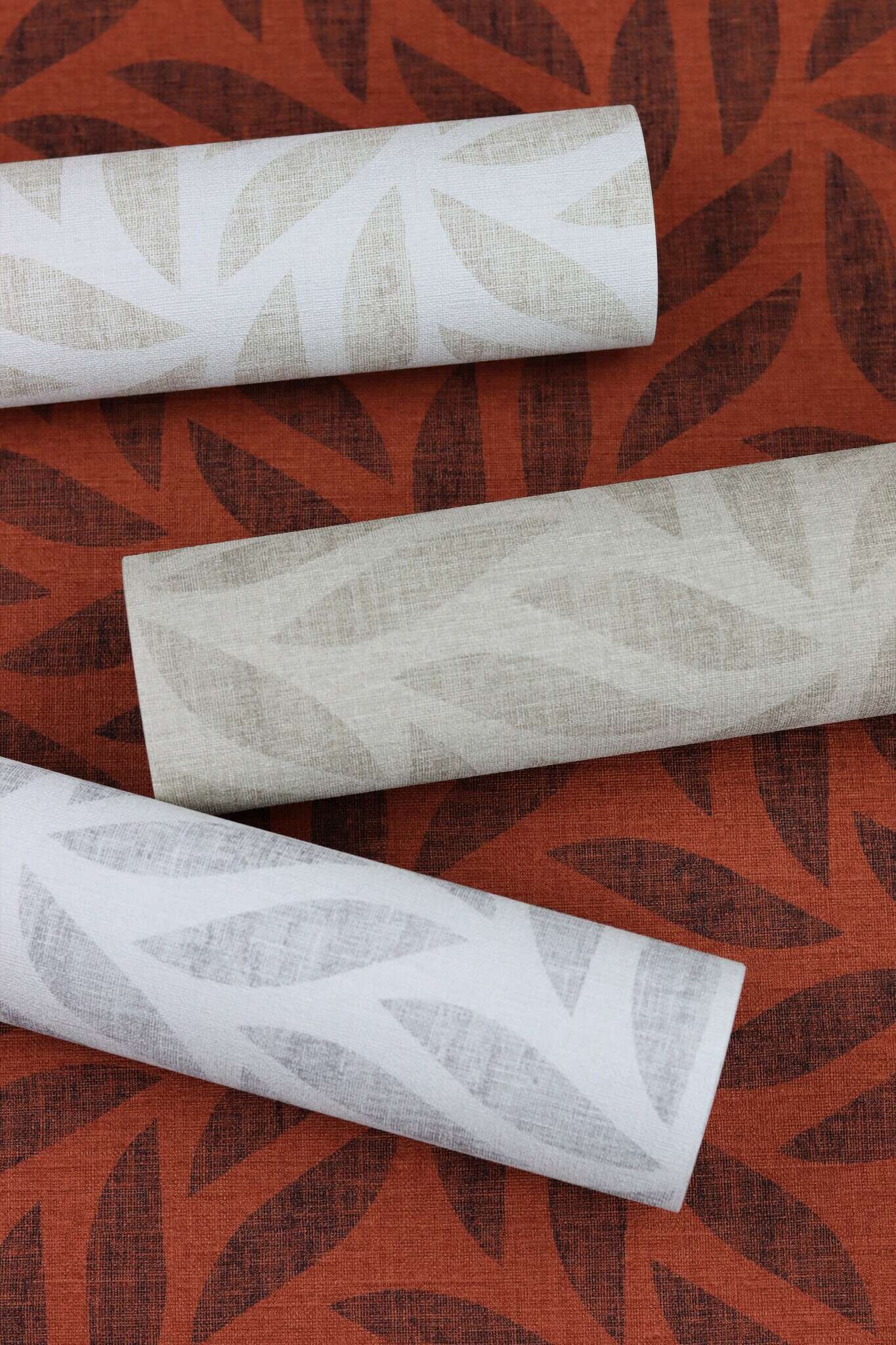 10-704655 Detailaufnahmen 4 Non-woven wallpaper in red-terra Selection 704655