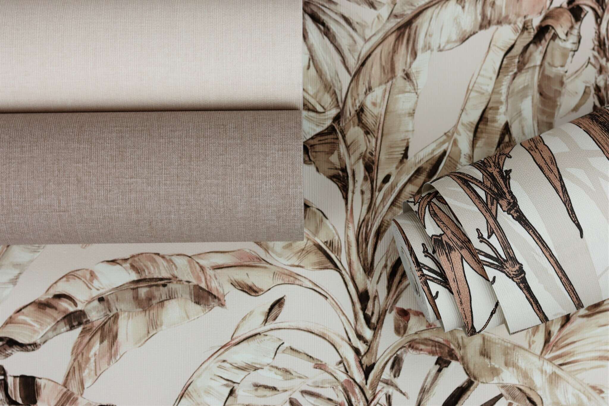 10-484649 Detailaufnahmen 6 Detailed image of Single-colour wallpaper with a textile texture