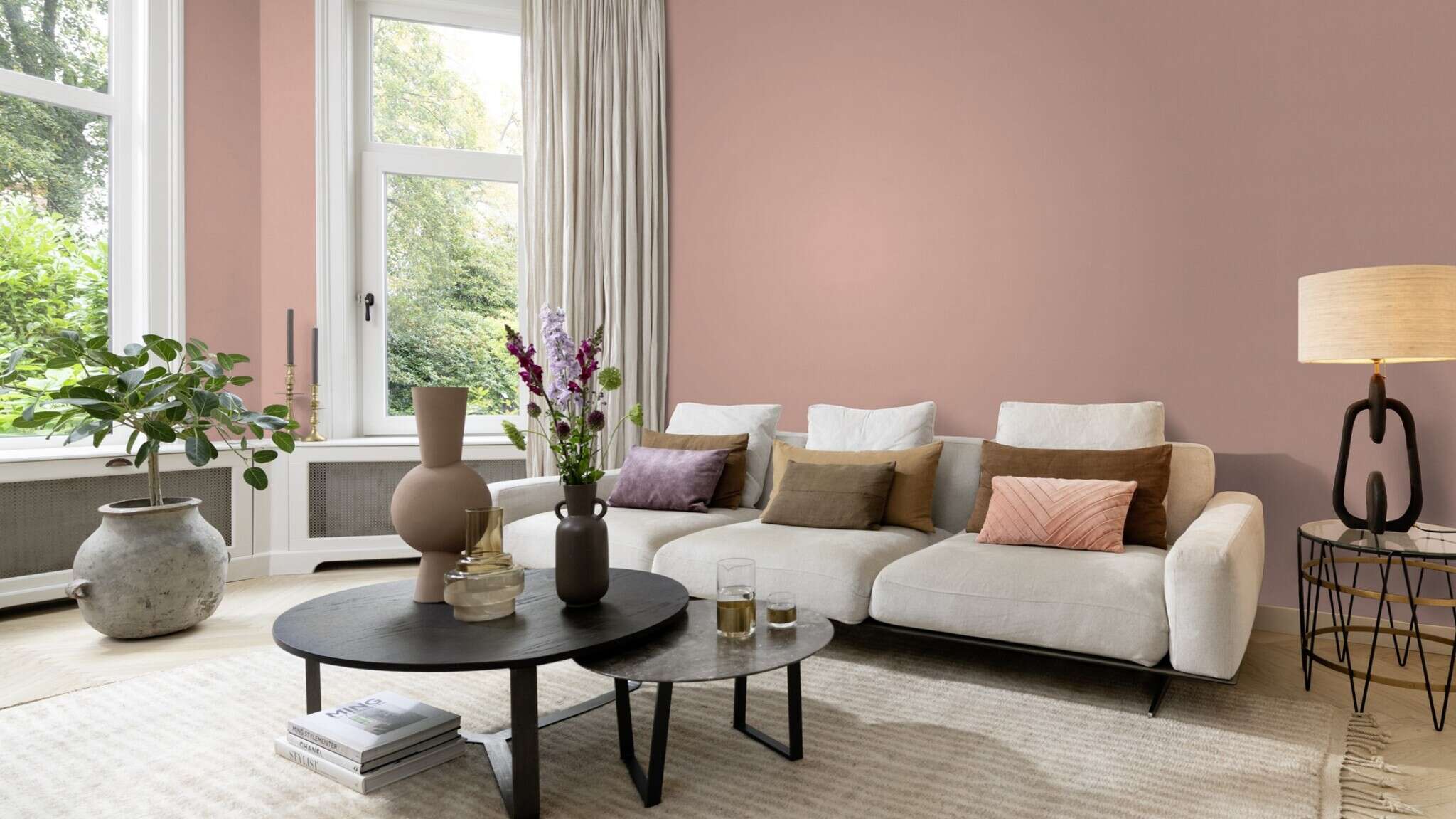 10-633887 Raumsituationen 1 Textured non-woven wallpaper in pink 633887