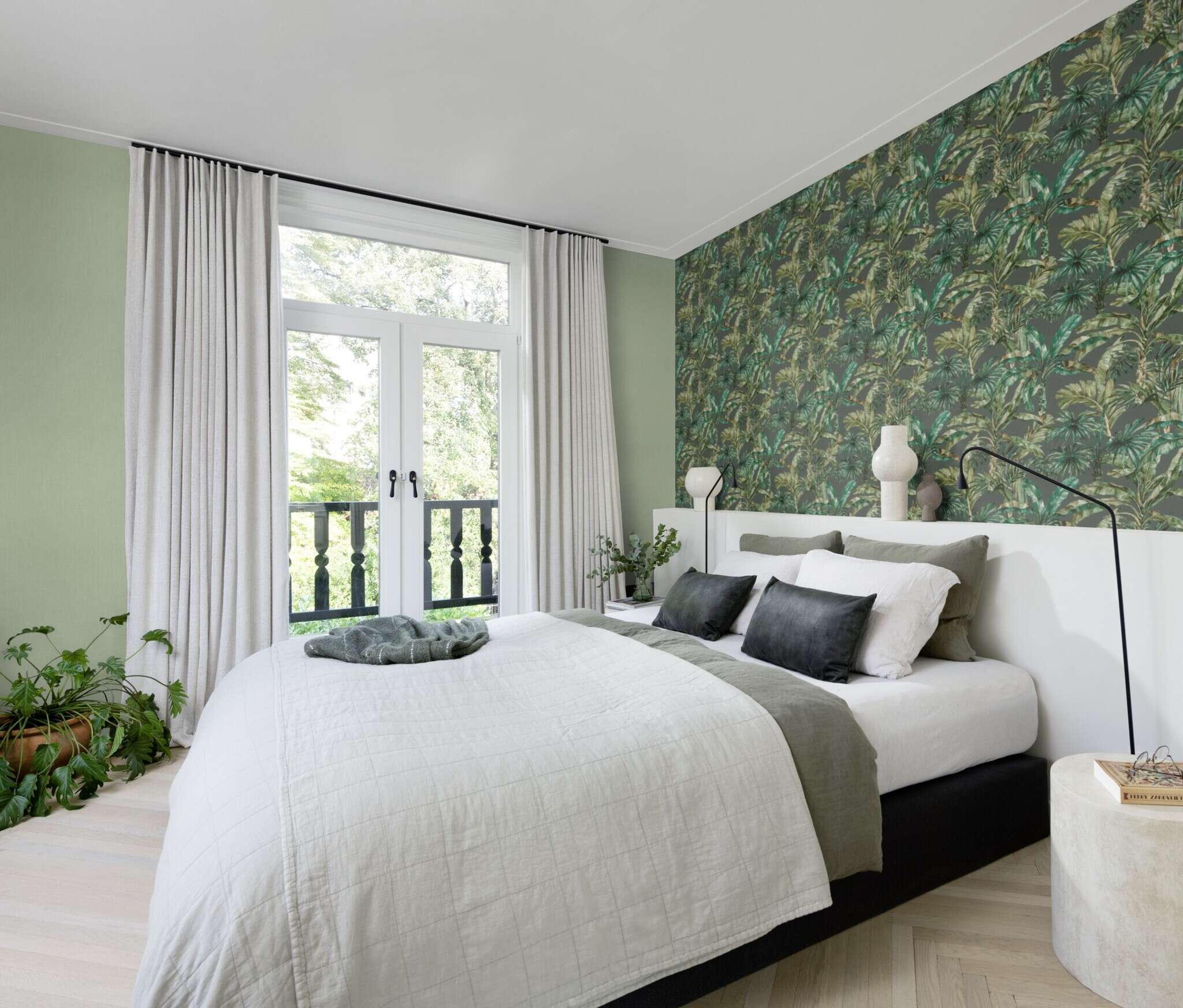 10-484588 Raumsituationen 3 Une chambre avec Papier peint uni avec une texture textile