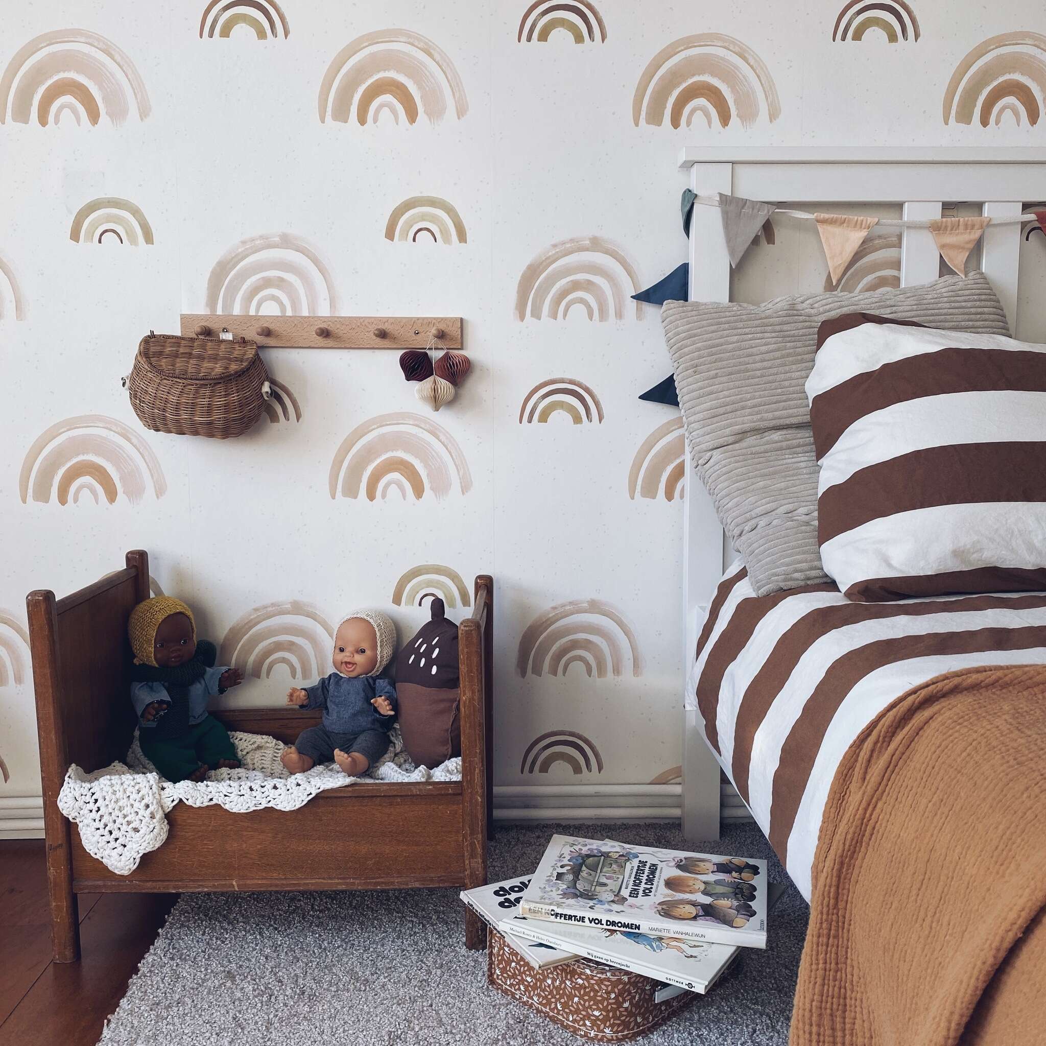 10-300106 Raumsituationen 1 Wall mural Rainbow in Brown | Roomblush - RB234