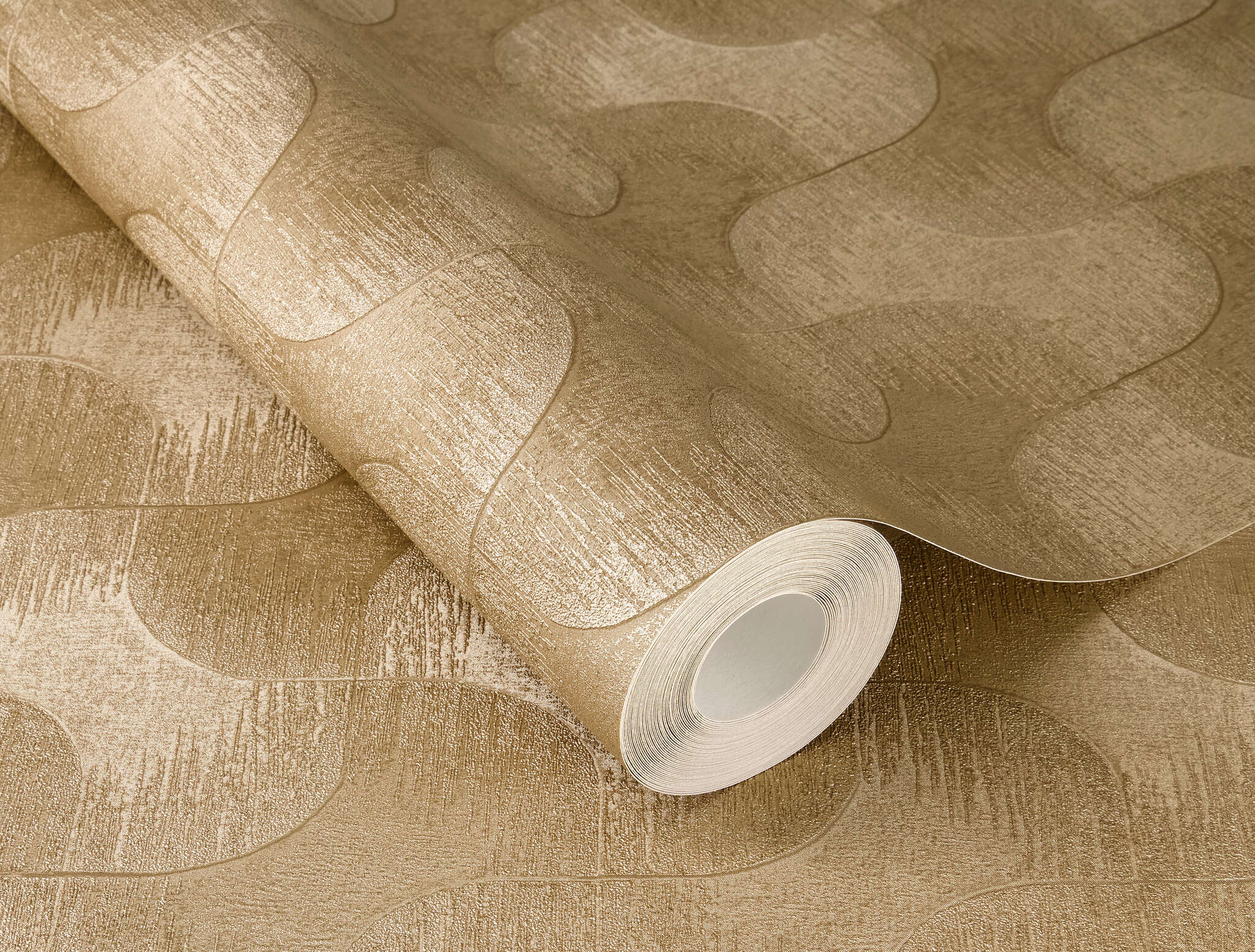 10-608151 Detailaufnahmen 1 Detailed image of Graphic wallpaper with overlapping waves in a three-dimensional look