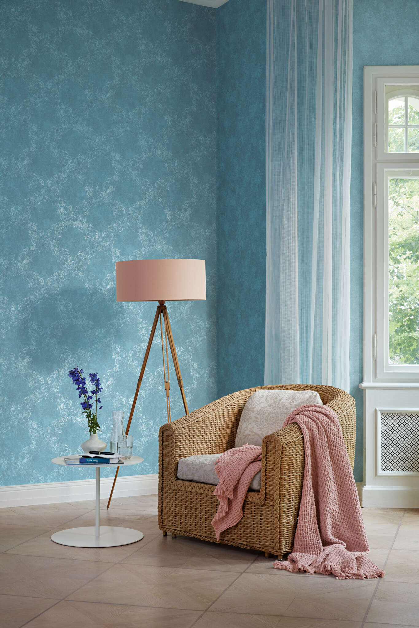 10-463514 Raumbilder 1 Non-woven wallpaper with ornaments in turquoise 463514