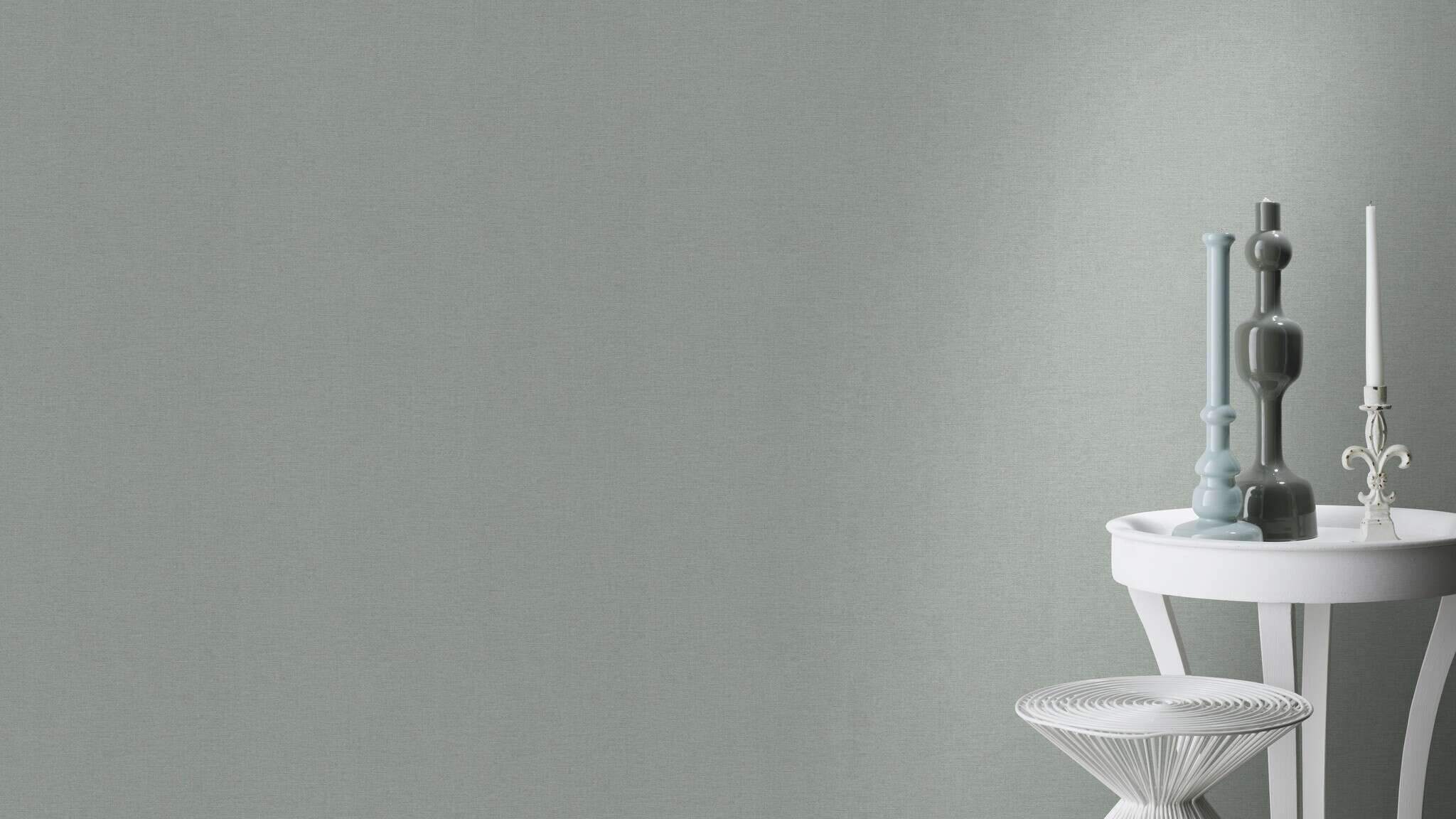 10-449822 Raumsituationen 5 Une chambre avec Papier peint gris clair avec une surface calme et un aspect textile.
