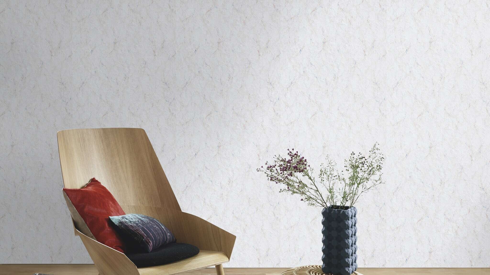 10-868012 Raumsituationen 1 Raum mit Uni-Tapete: Natursteinoptik mit Struktur auf weiß