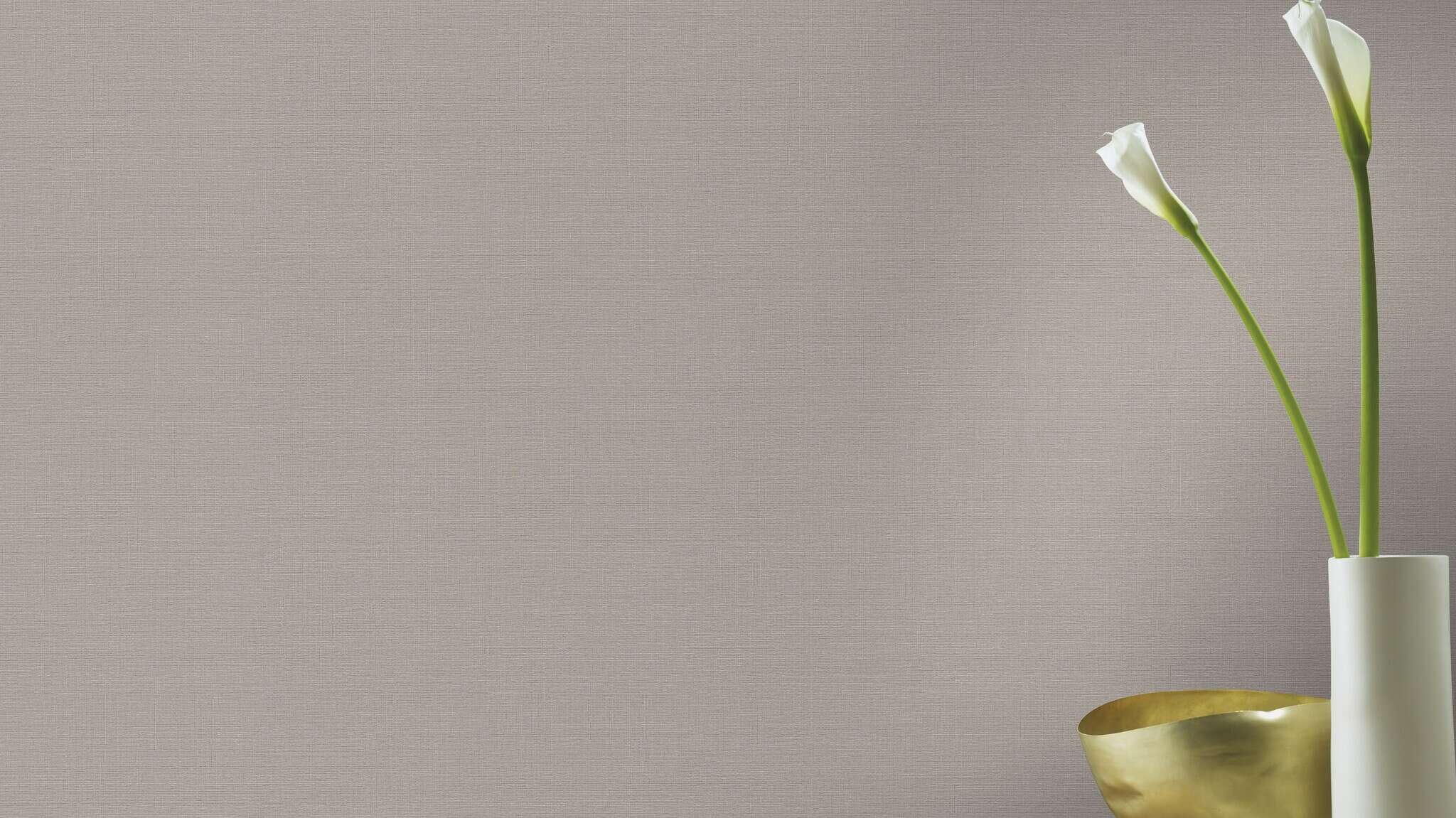 10-732320 Raumsituationen 4 Room with Plain wallpaper: textile look in grey-brown