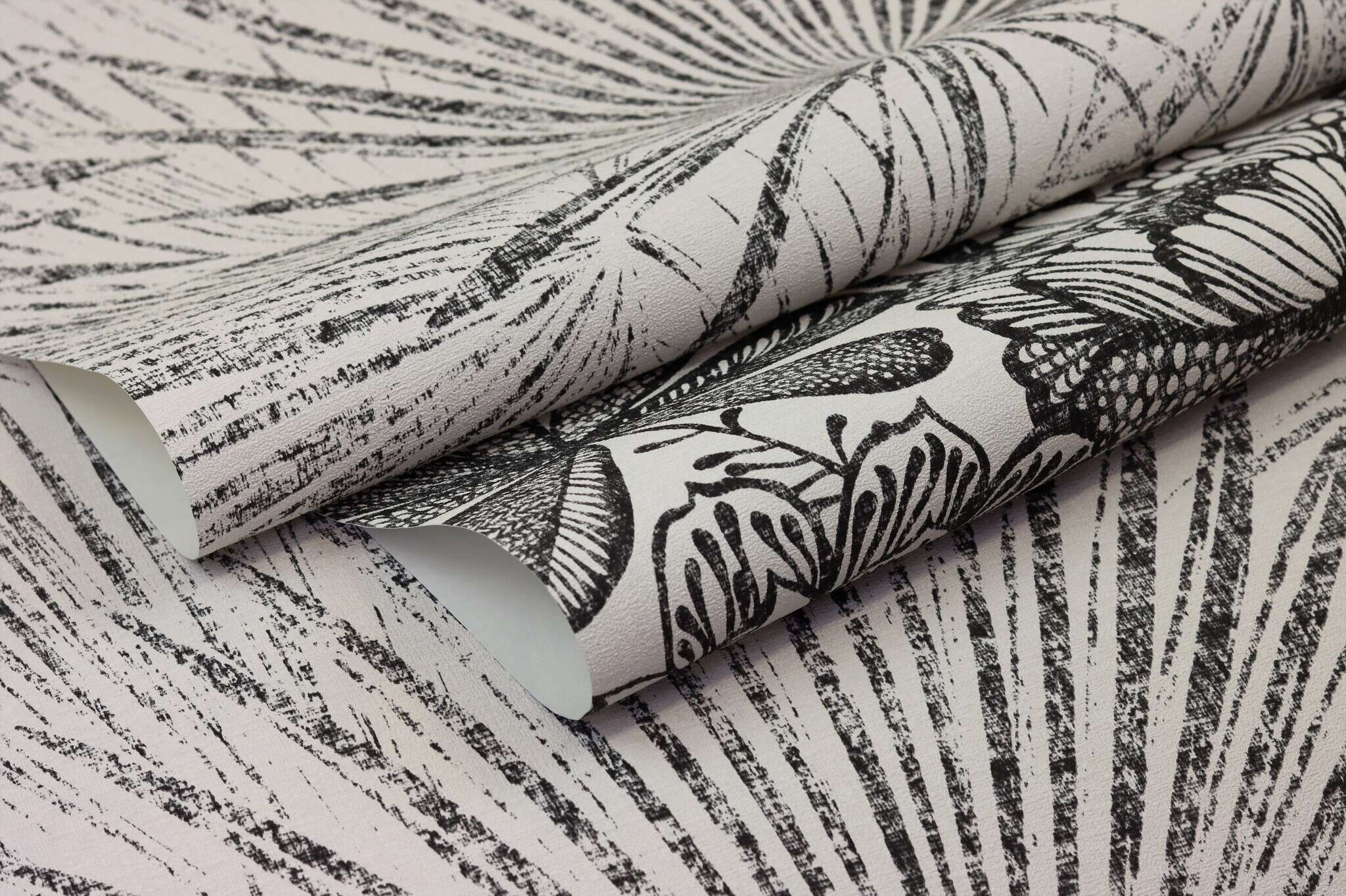 10-555738 Detailaufnahmen 3 Image détaillée de Papier peint avec des feuilles de palmier dessinées dans un style shabby chic