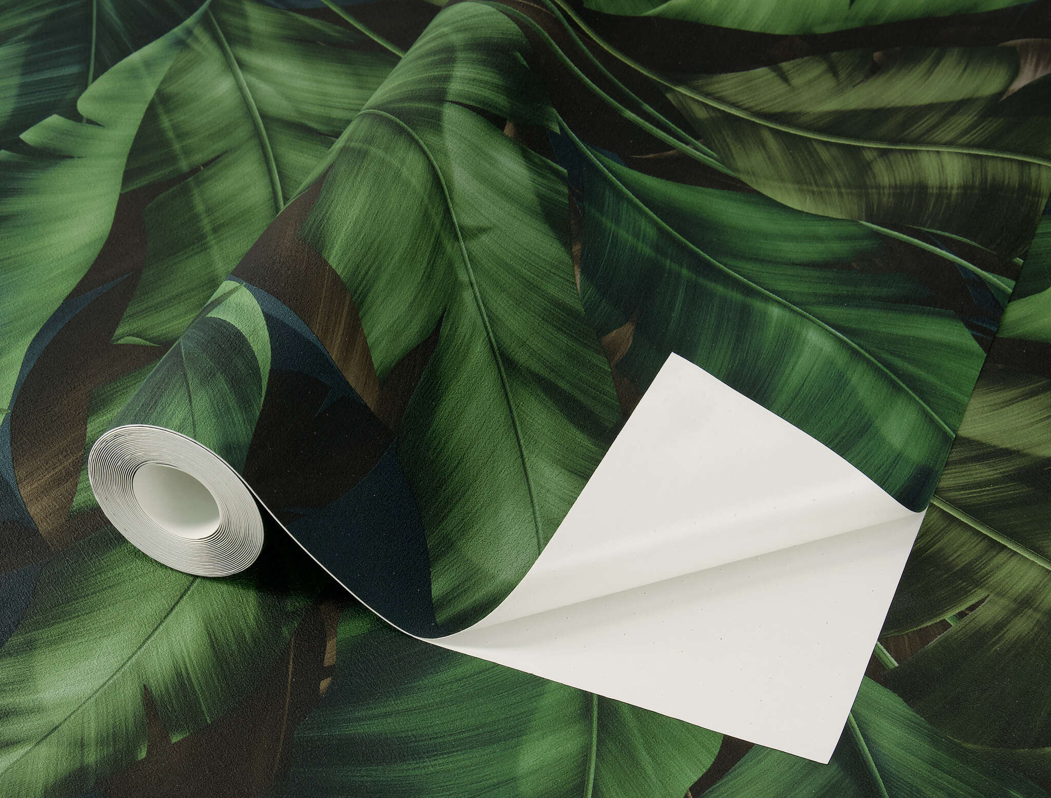 10-370034 Detailaufnahmen 4 Rio 370034 self-adhesive wallpaper - tropical banana leaves in green