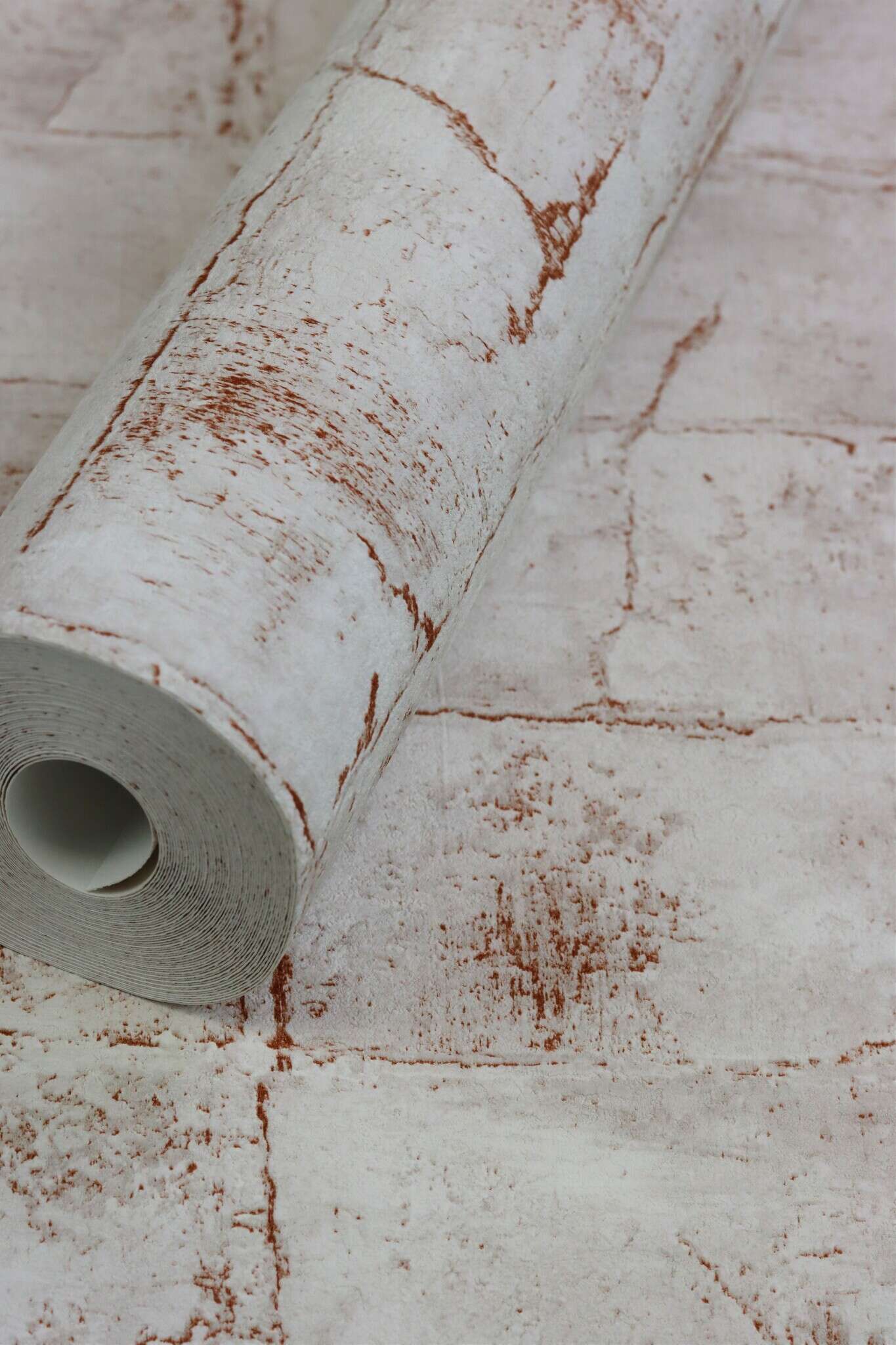 10-520149 Detailaufnahmen 1 Detailed image of Wallpaper with stone wall