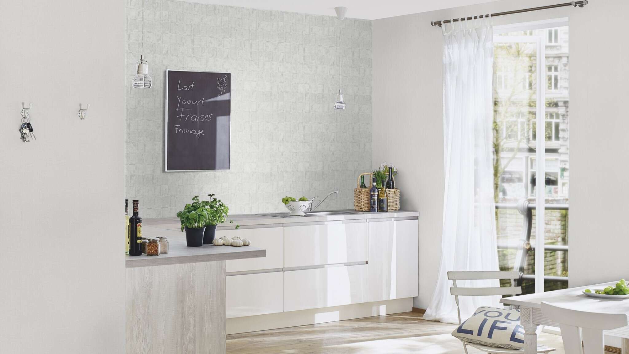 10-415339 Raumsituationen 3 Room with Plain non-woven wallpaper in light grey with a matt, smooth surface.