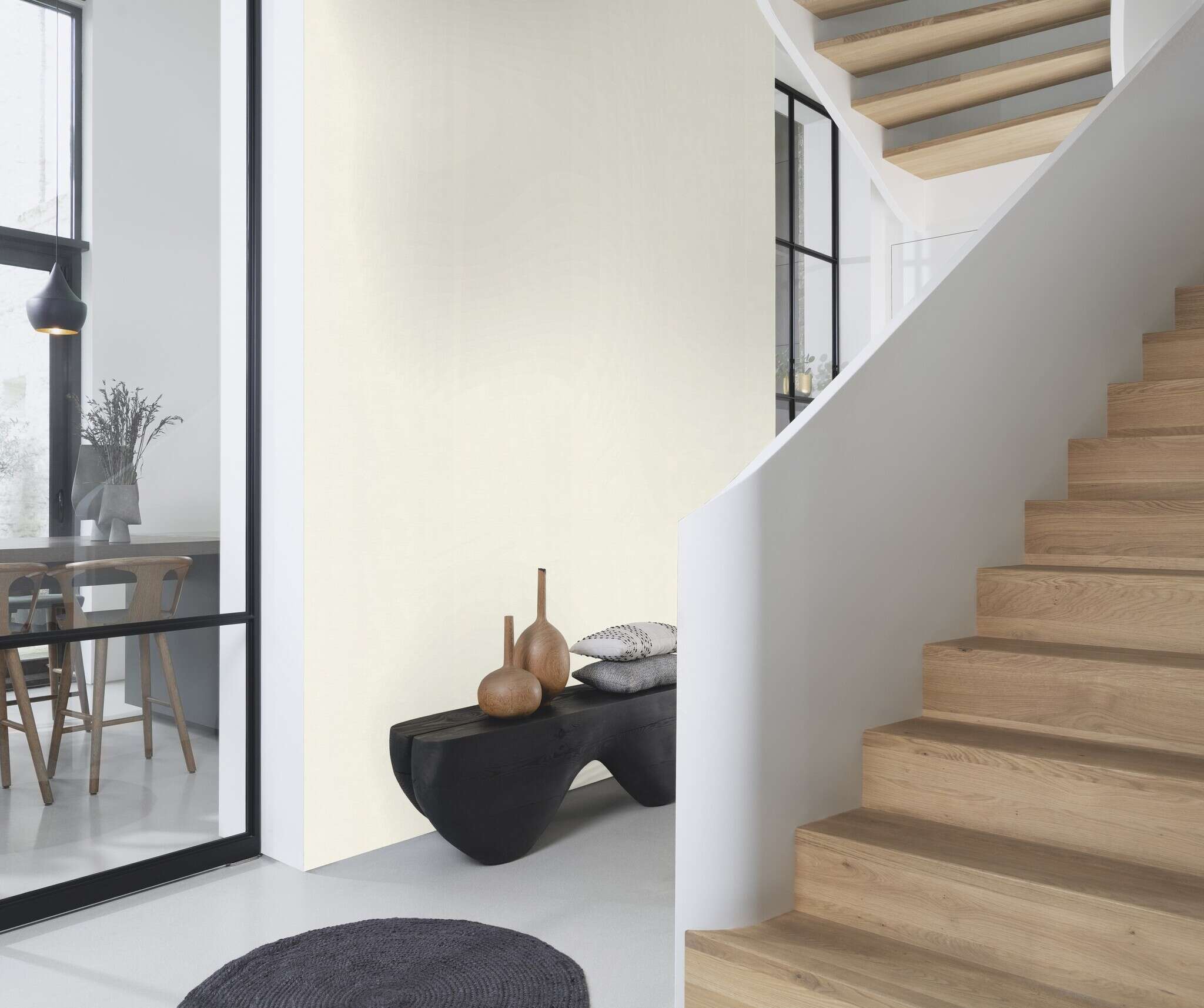 10-408249 Raumsituationen 4 Room with Plain wallpaper in cream white with a fine, woven texture