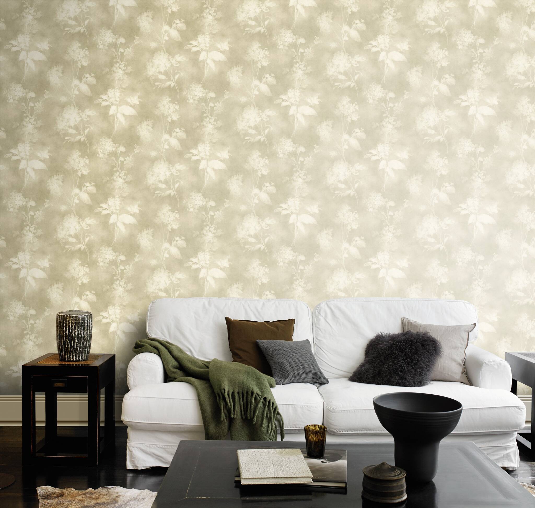 10-481402 Raumsituationen 2 Non-woven wallpaper in green Florentine IV 481402