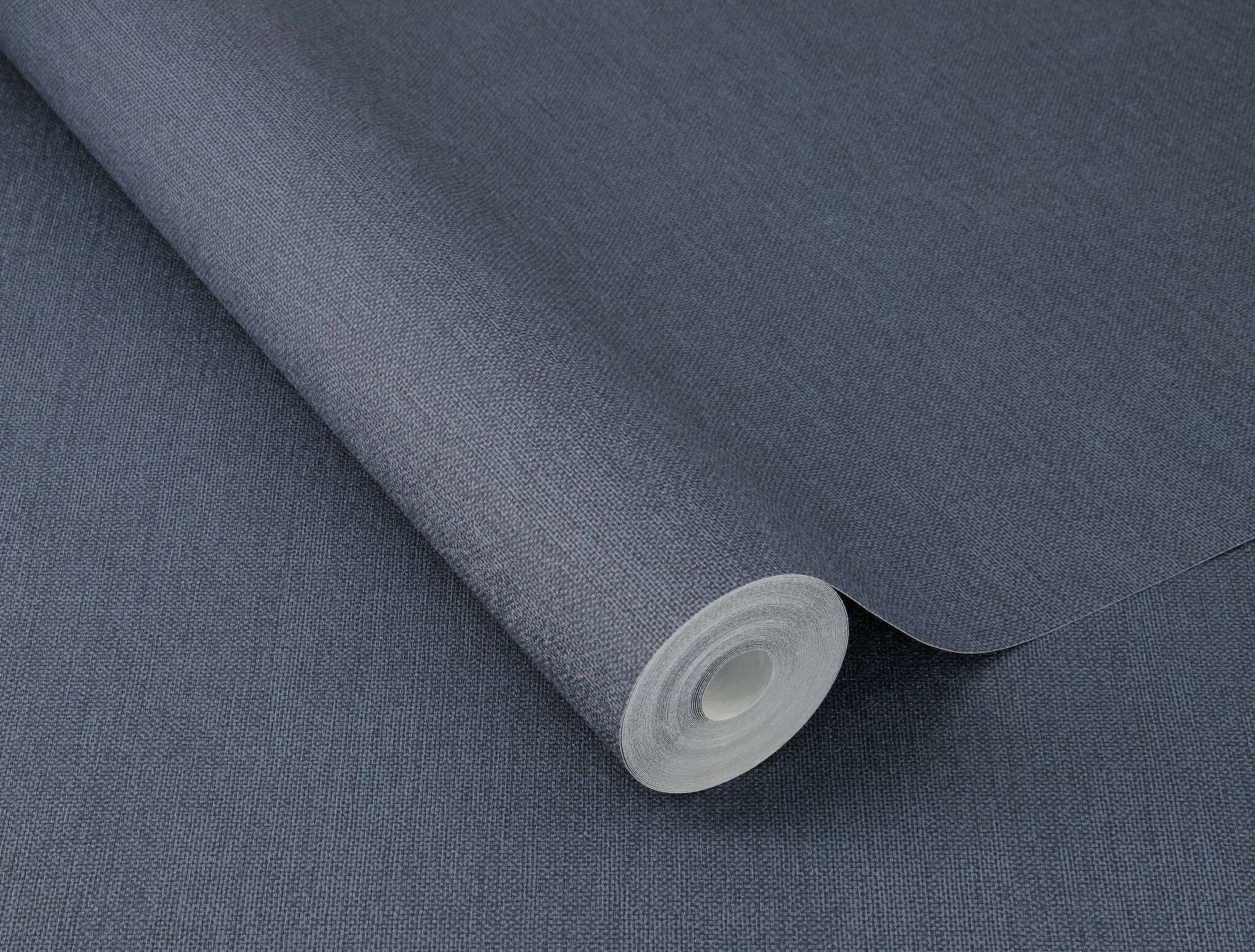 10-709834 Detailaufnahmen 1 Non-woven wallpaper in blue-light cream Farmhouse 709834