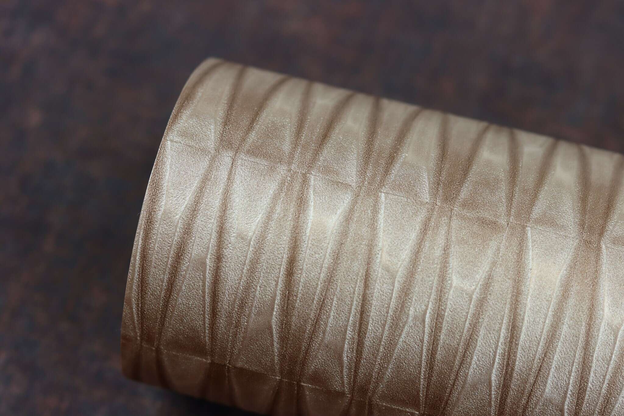 10-428445 Detailaufnahmen 6 Non-woven wallpaper in brown-copper brown Selection 428445